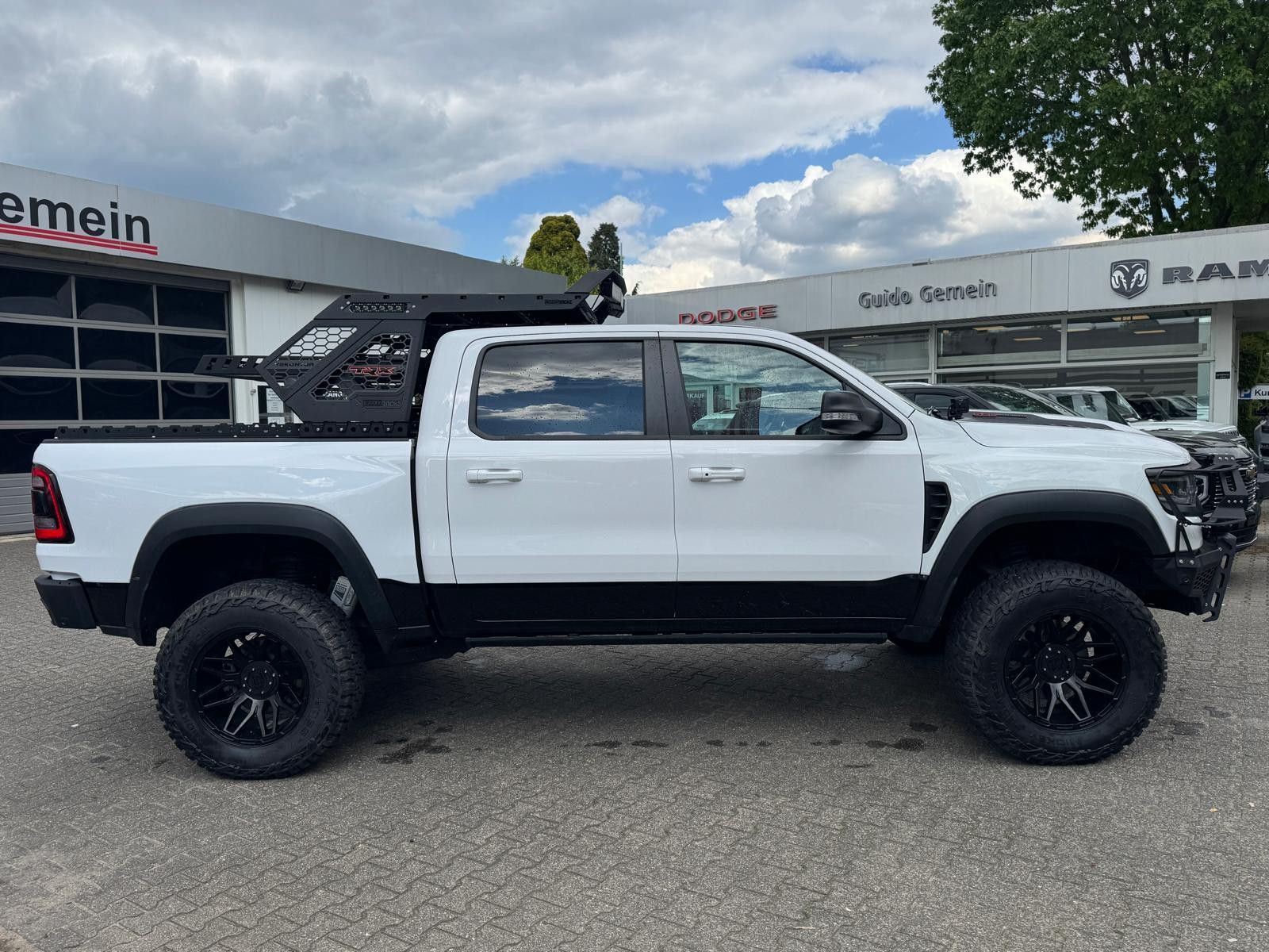 Dodge RAM 1500 6.2l V8 TRX + LPG + NAP Klappenauspuff