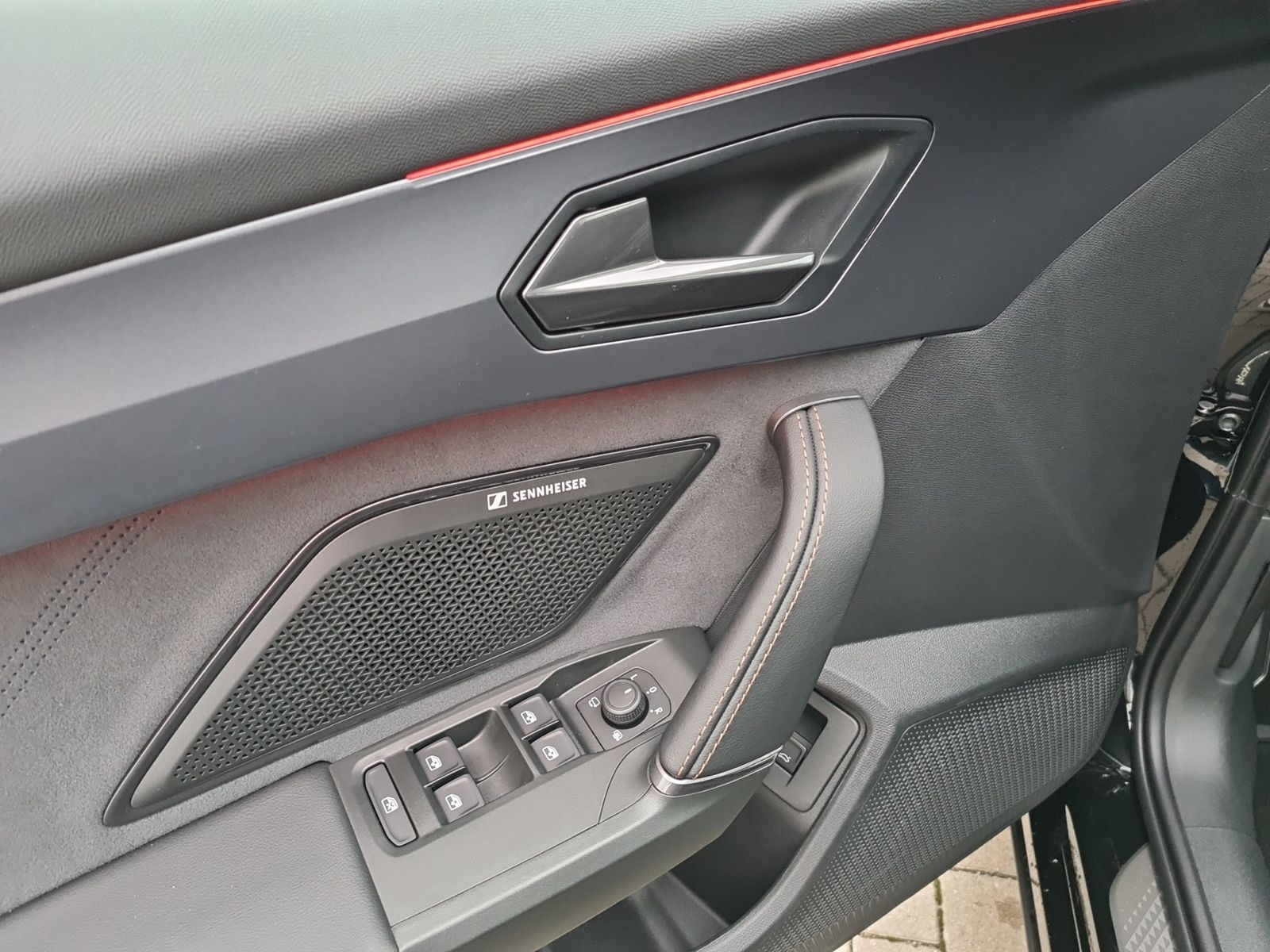 Cupra Formentor VZ 2.0 TSI 4Dr.DSG +AHK+MATRIX+SENNHEI