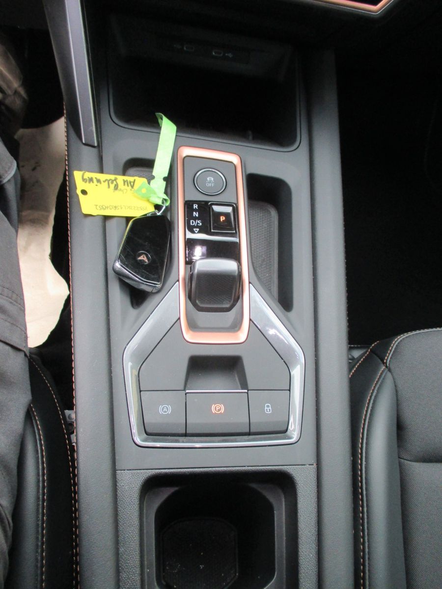 Cupra Leon 1.5 TSI DSG Sportstourer - Samsaru's Car Outlet