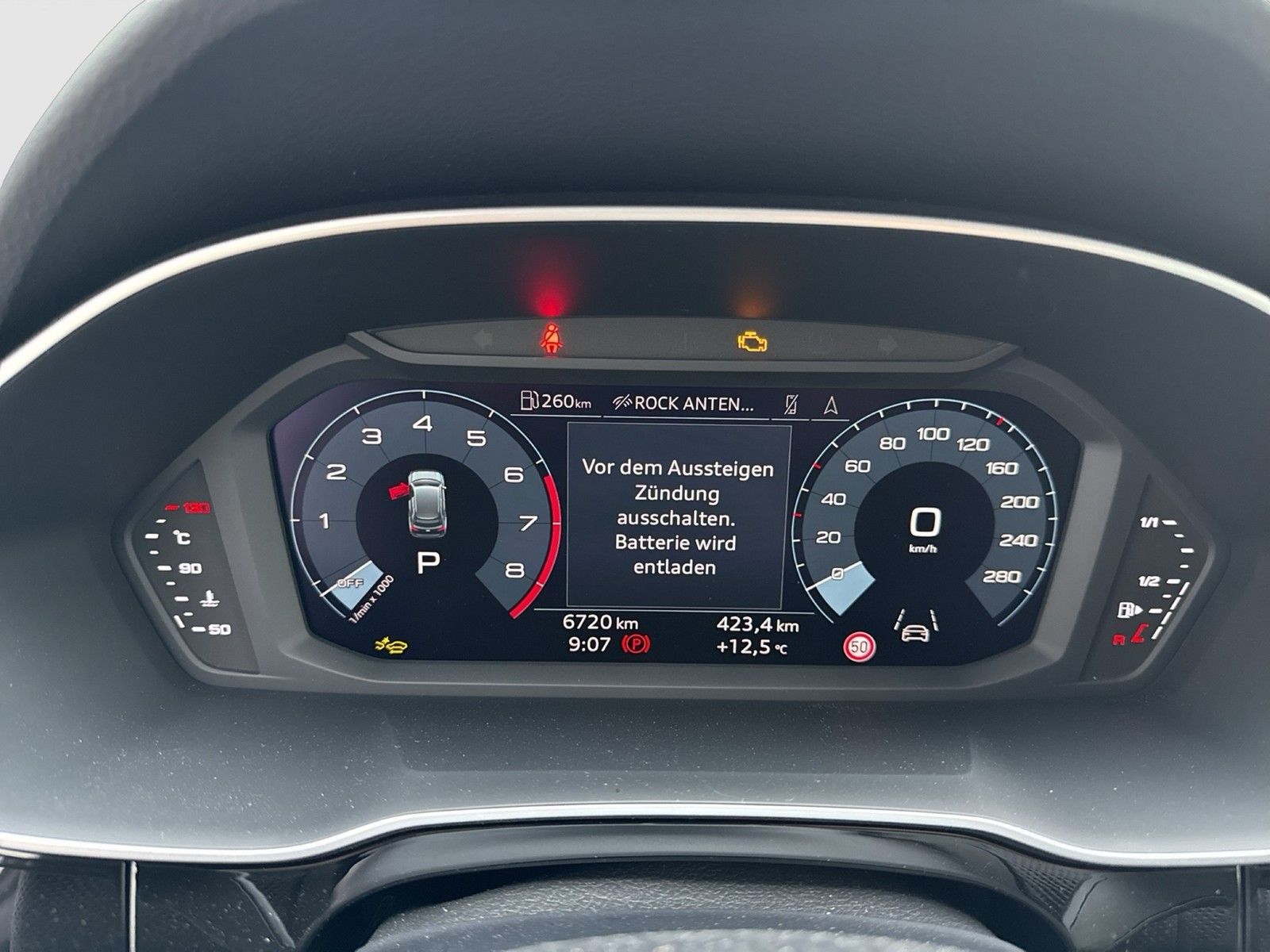 Audi Q3 40 quattro S LINE STANDHZ. AHK 360°CAM LM20