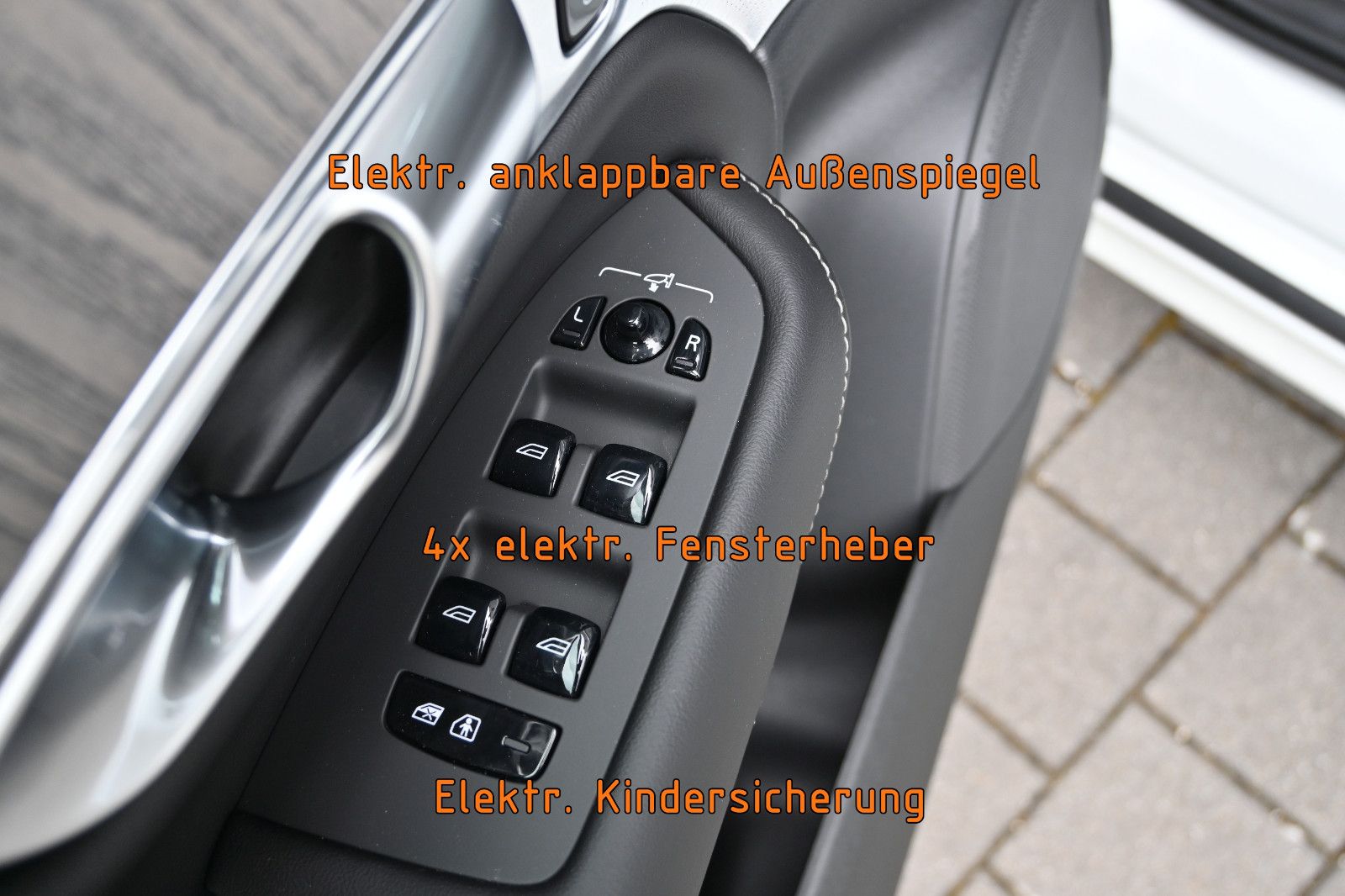 Volvo XC90 T8 AWD Re Ultimate Bright - Samsaru's Car Outlet