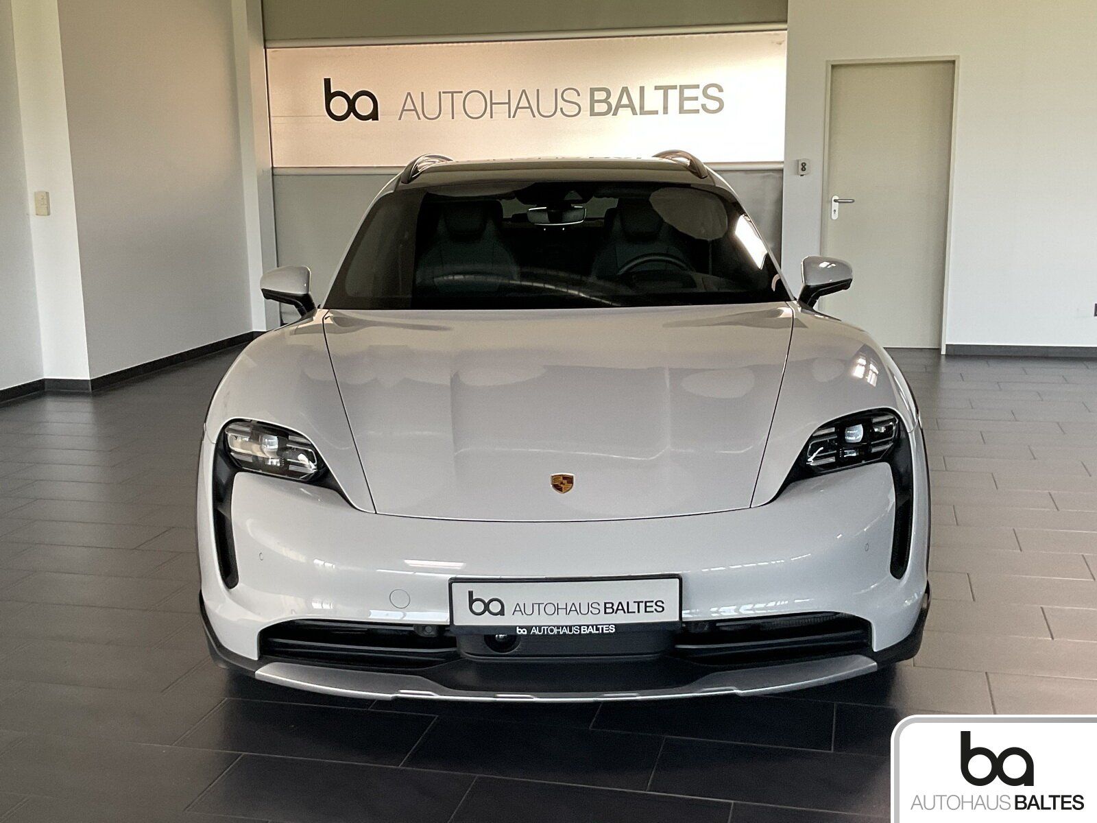 Porsche Taycan Cross Turismo 4 Pano/4+1/Inno/21/360/Voll