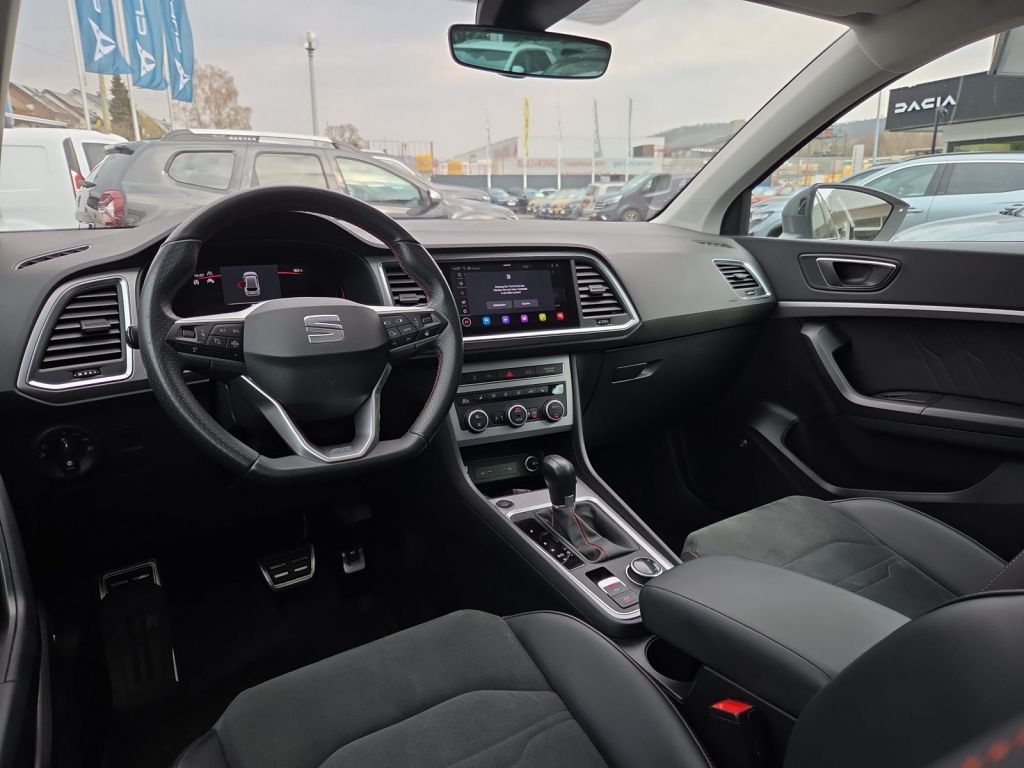 Seat Ateca 2.0 TDI DSG FR +AHK+SHZ+KAMERA+
