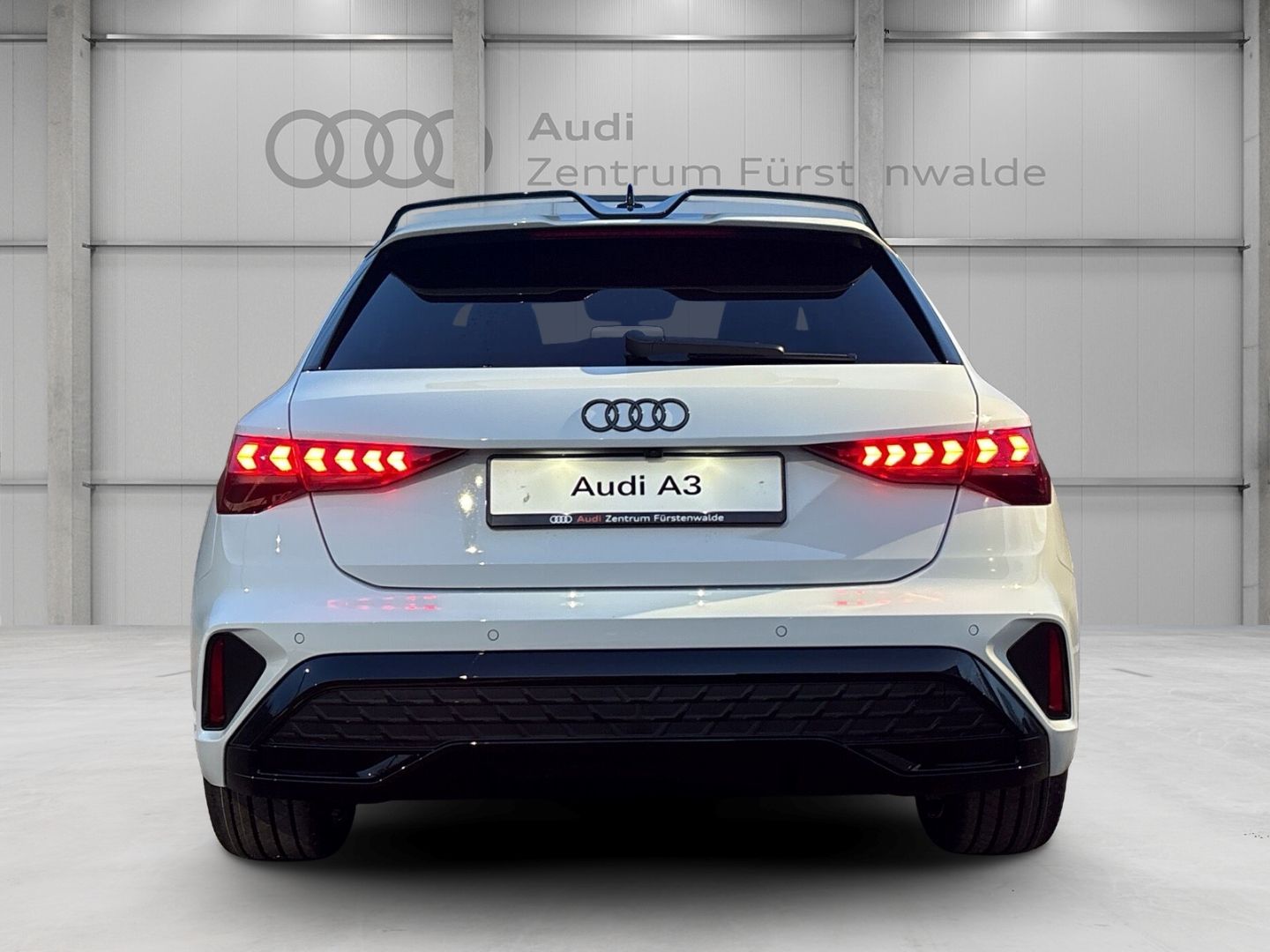 Audi A3 S line TFSI Sportback Sline Stronic+AHZ+Kamer