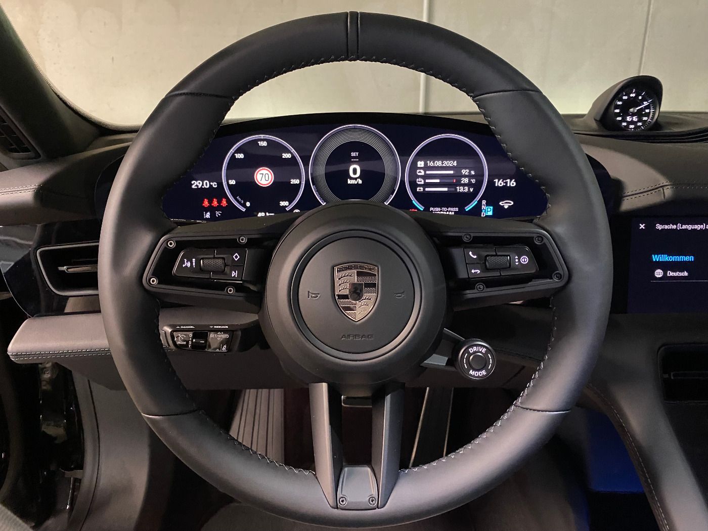 Porsche Taycan Turbo S | Dynamikpaket | Burmester |