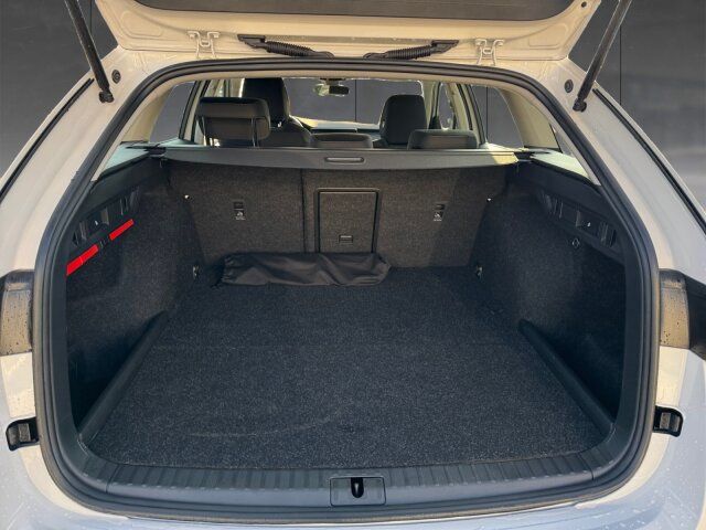 Skoda OCTAVIA COMBI TSI DSG iV STYLE - Samsaru's Car Outlet