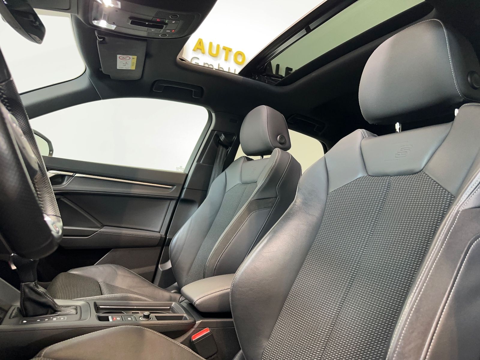 Audi Q3 Sportback 45 TFSI quattro S line - Samsaru's Car Outlet