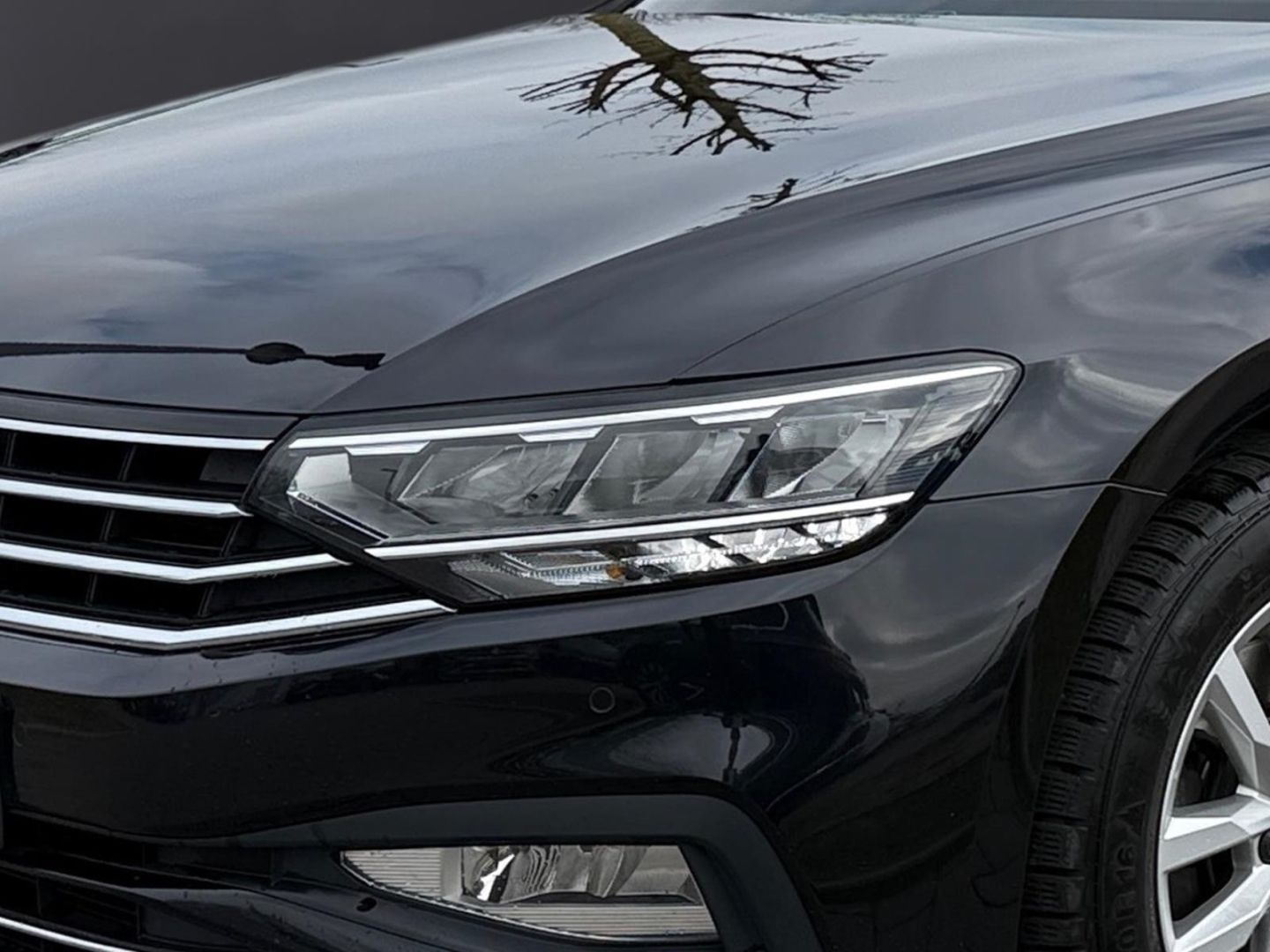 Volkswagen Passat 2.0 TDI DSG - Samsaru's Car Outlet