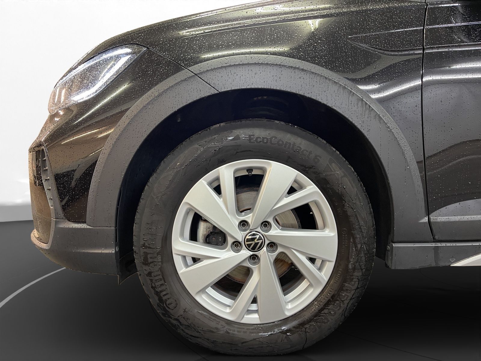 Volkswagen Taigo 1.0 TSI Life - Samsaru's Car Outlet