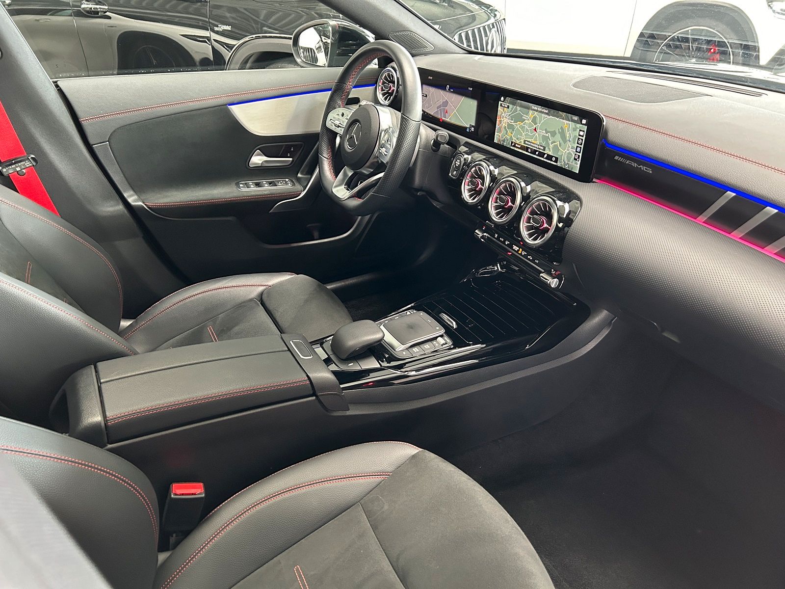 Mercedes-Benz CLA 35 AMG Shooting Brake 4M - Samsaru's Car Outlet