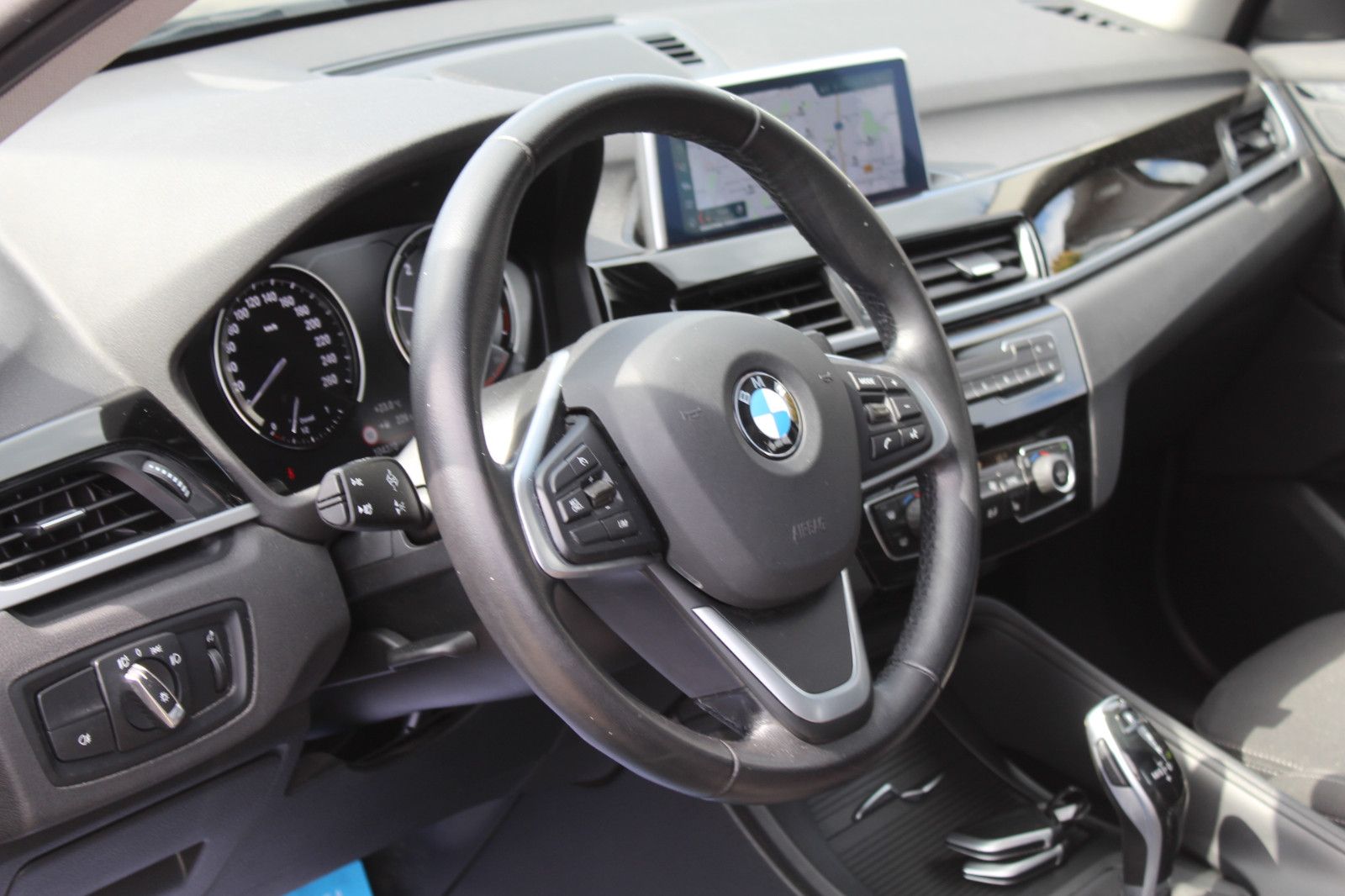 BMW X1 xDrive 20d Advantage - Samsaru's Car Outlet