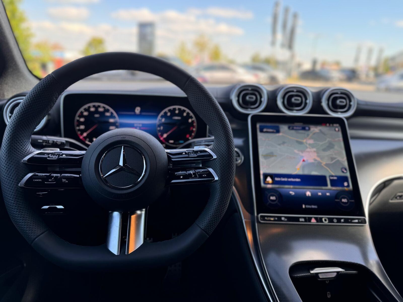 Mercedes-Benz GLC 200 4M - Samsaru's Car Outlet