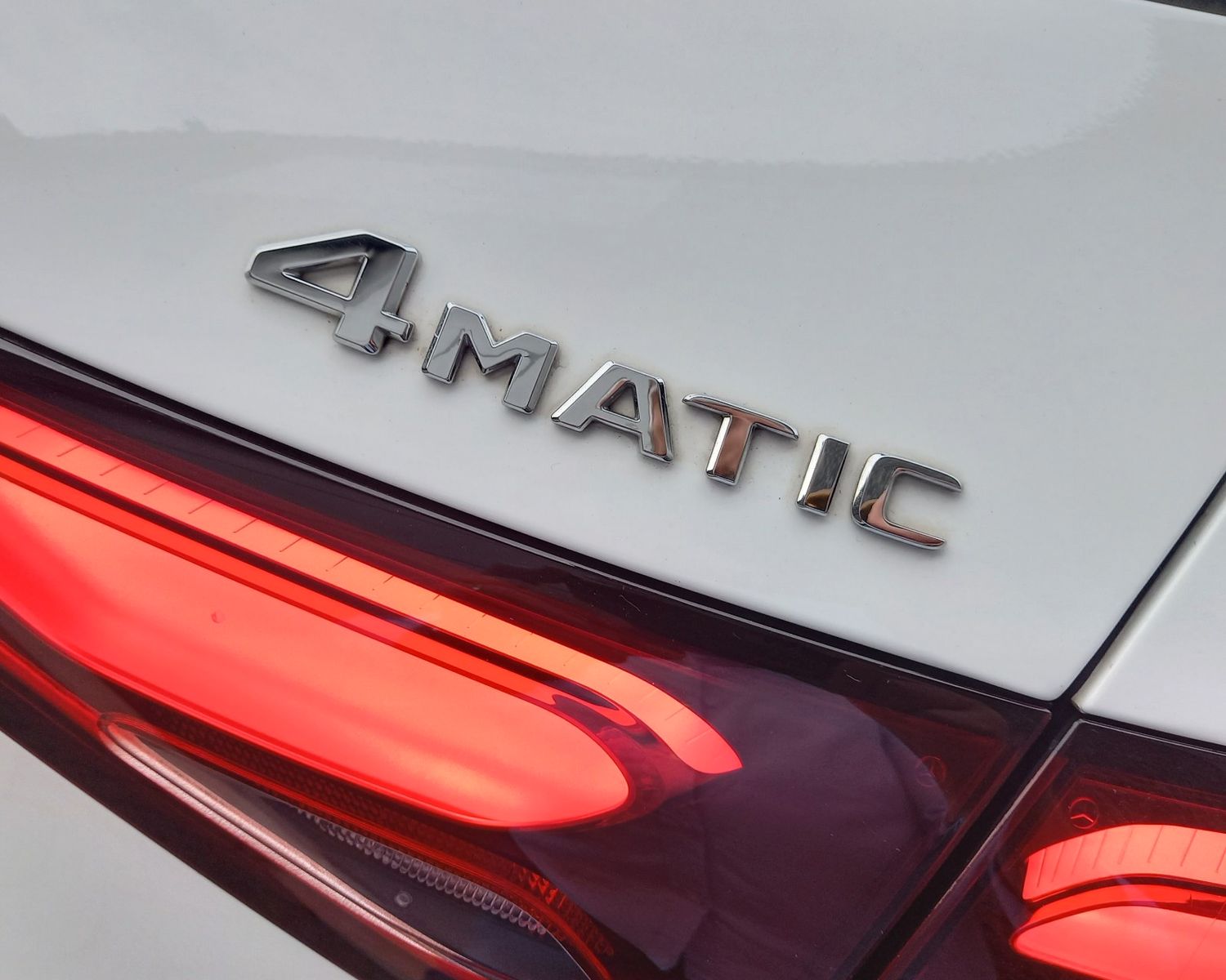 Mercedes-Benz GLC AMG LINE GLC300de 4M 9G-DCT KAM360*PANO*20