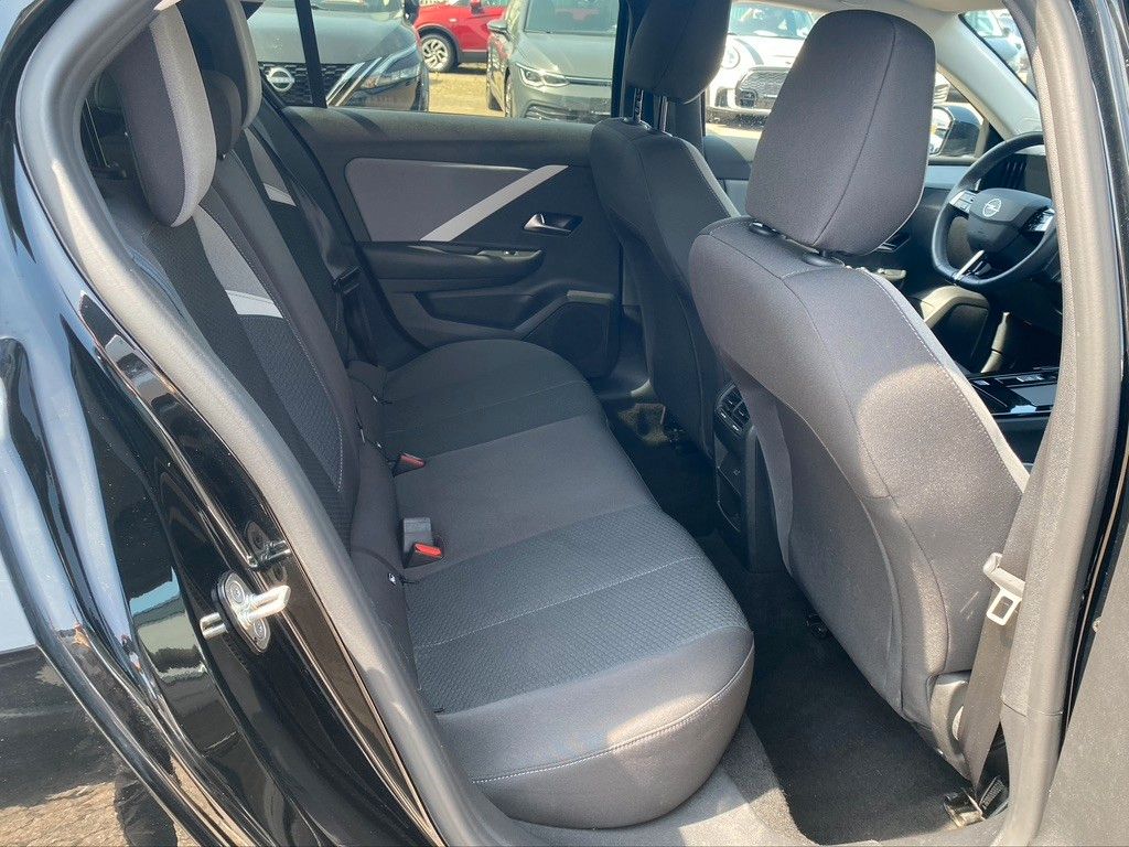 Opel Astra L Lim. Business Edition - Samsaru's Car Outlet
