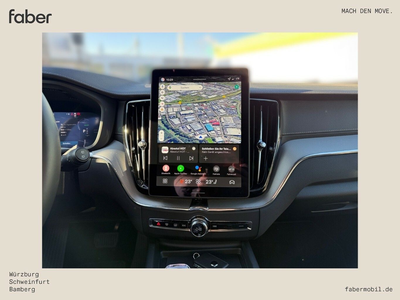 Volvo XC60 T8 AWD Ultra Black Edition Recharge