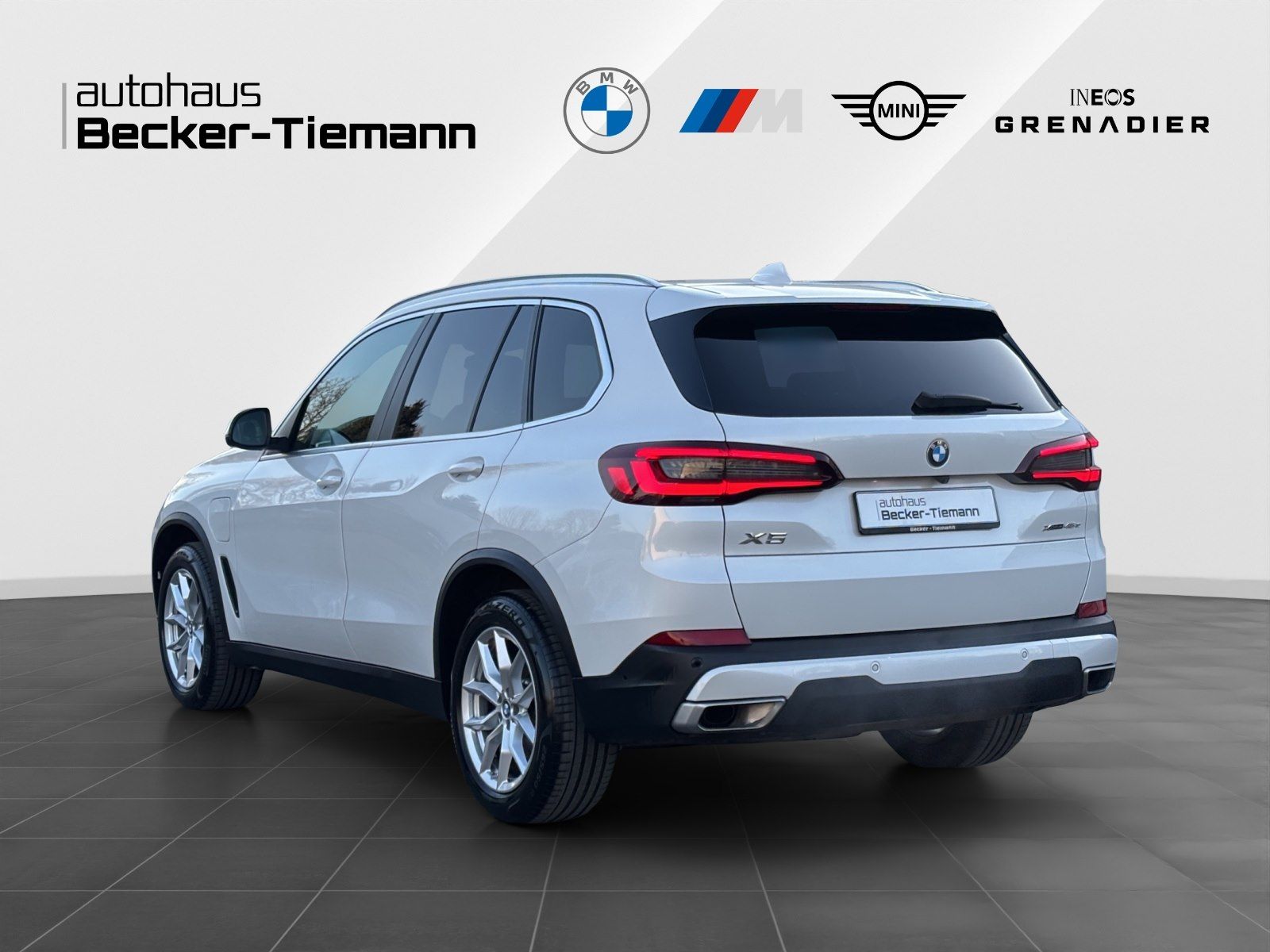 BMW X5 xDrive45e B&W HiFi | Pano.Dach SkyL. | 2-A Lu