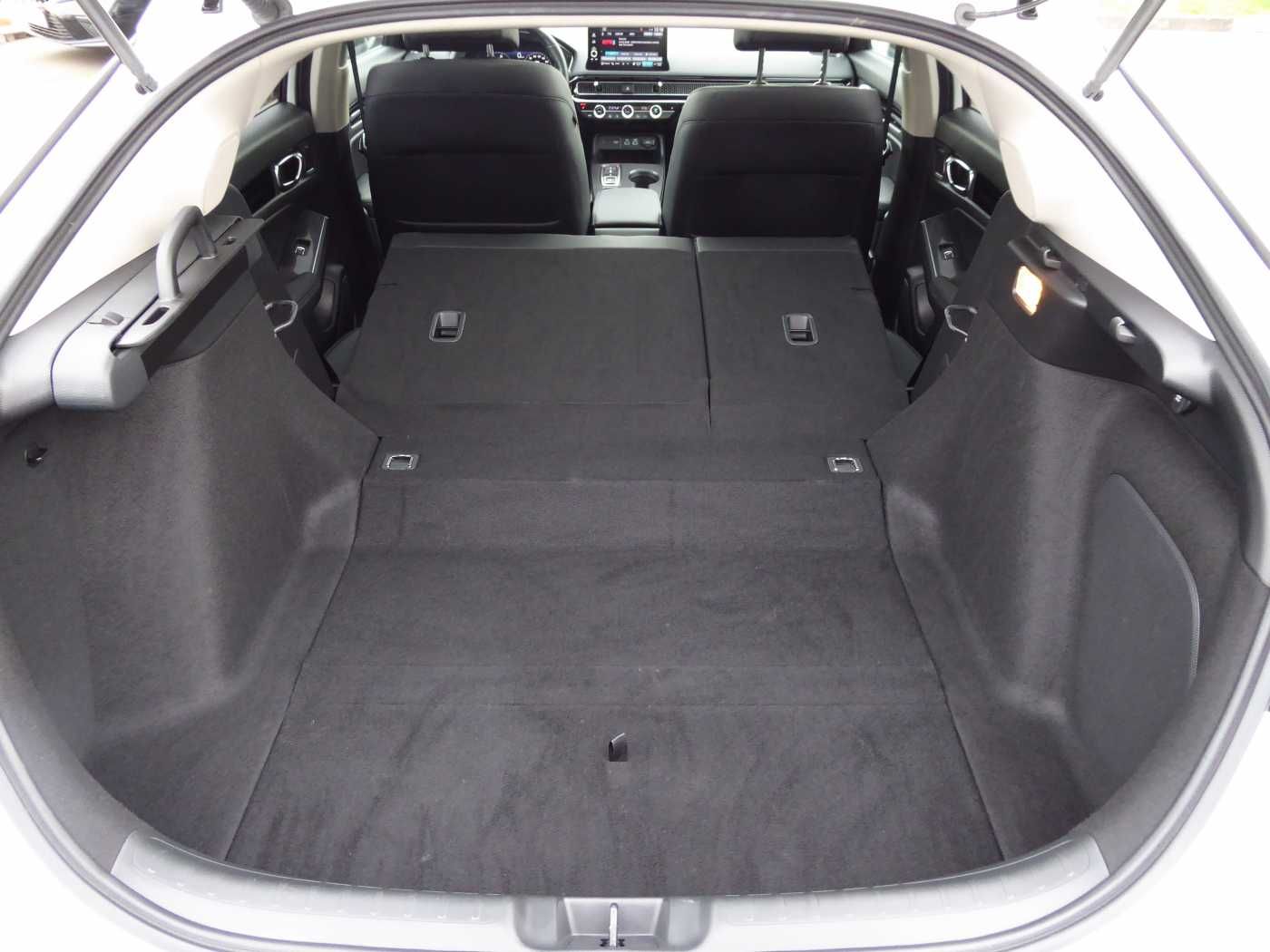 Honda Civic e:HEV 2.0 i-MMD Hybrid Advance / AHK / Spo