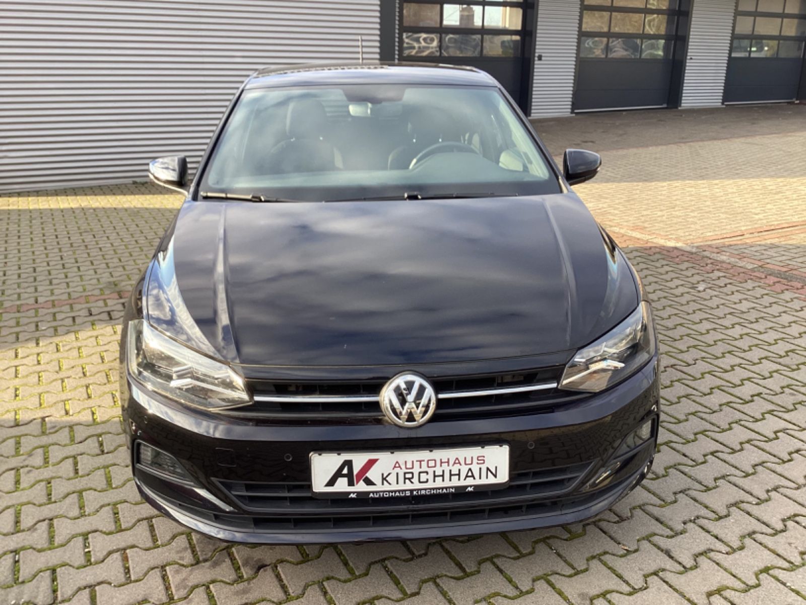 Volkswagen Polo VI United - Samsaru's Car Outlet
