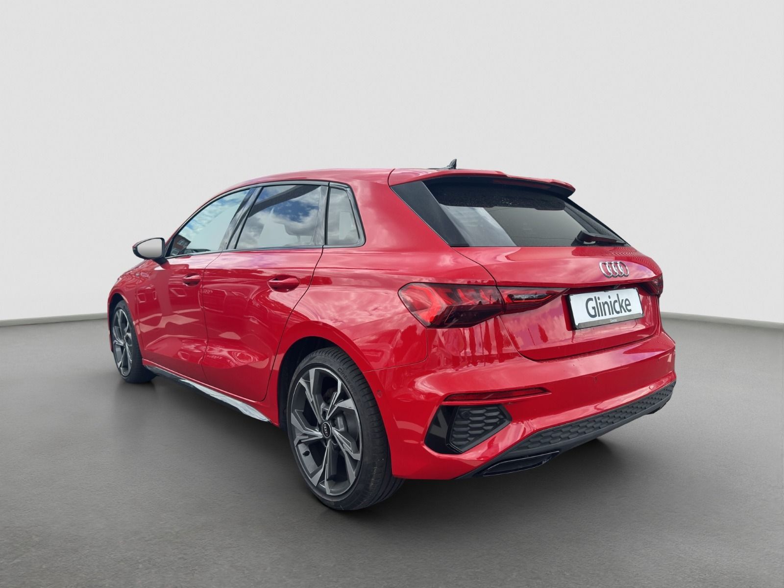 Audi A3 Sportback 30 TDI S line - Samsaru's Car Outlet
