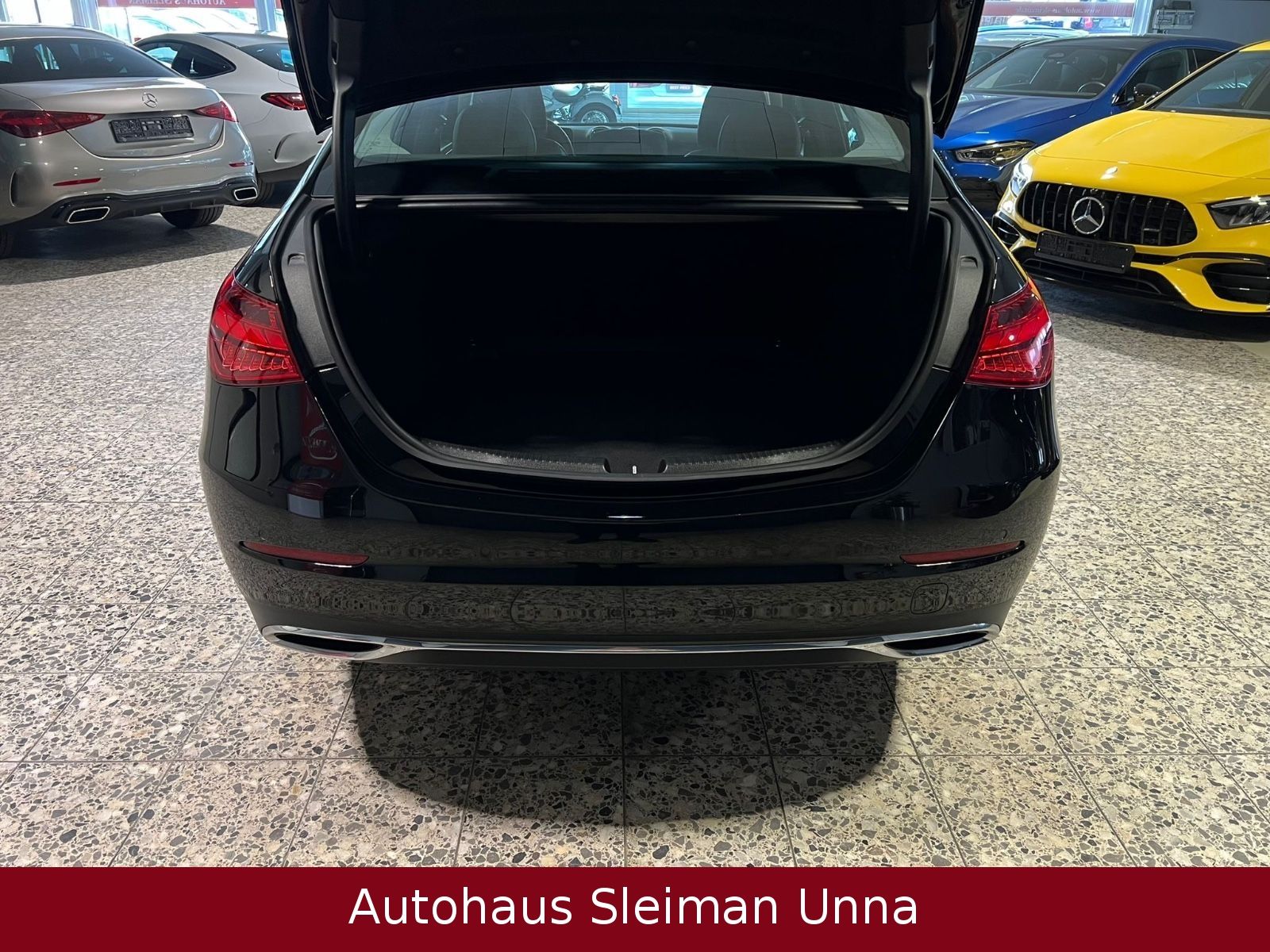 Mercedes-Benz C 220 d - Samsaru's Car Outlet