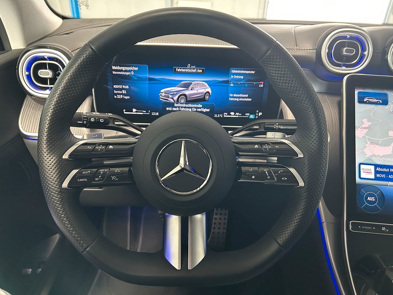 Mercedes-Benz GLC 300 e 4M AMG - Samsaru's Car Outlet