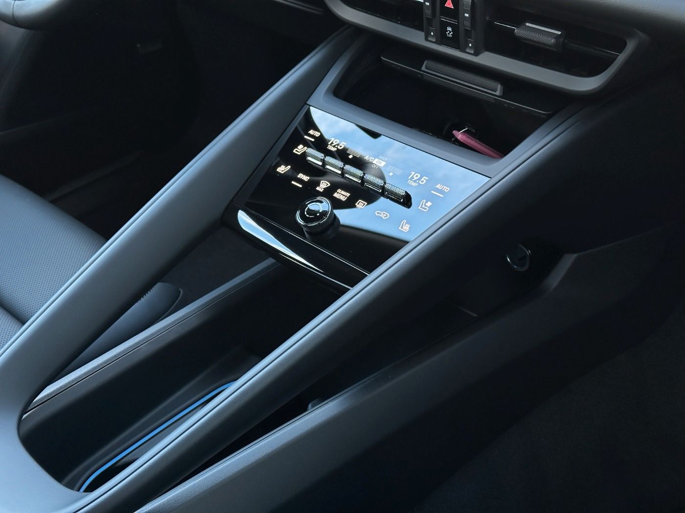Porsche Macan - Samsaru's Car Outlet