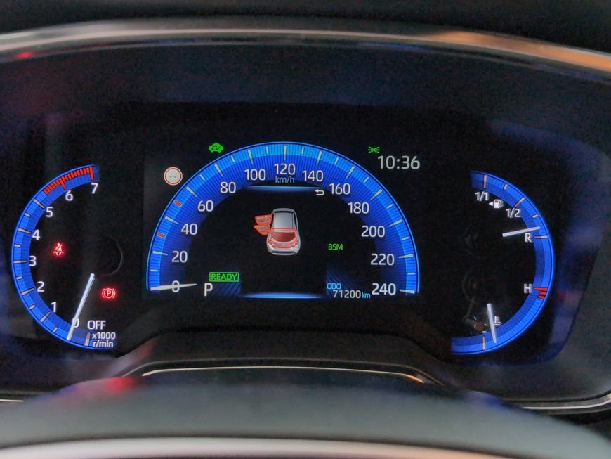 Toyota Corolla 1.8 Hybrid Team Deutschland NAVI+BI-LED+