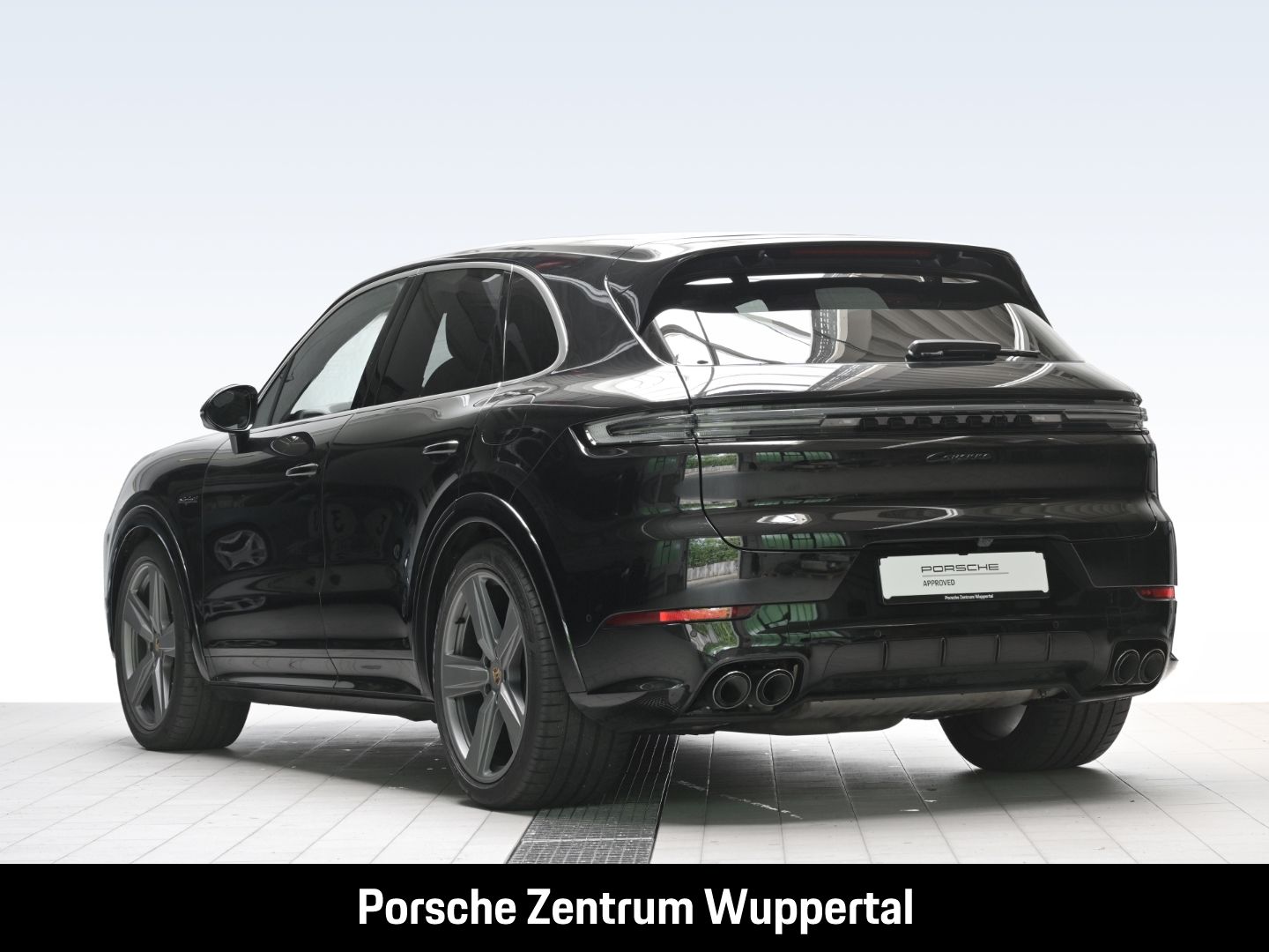Porsche Cayenne E-Hybrid BOSE Panoramadach LED-Matrix