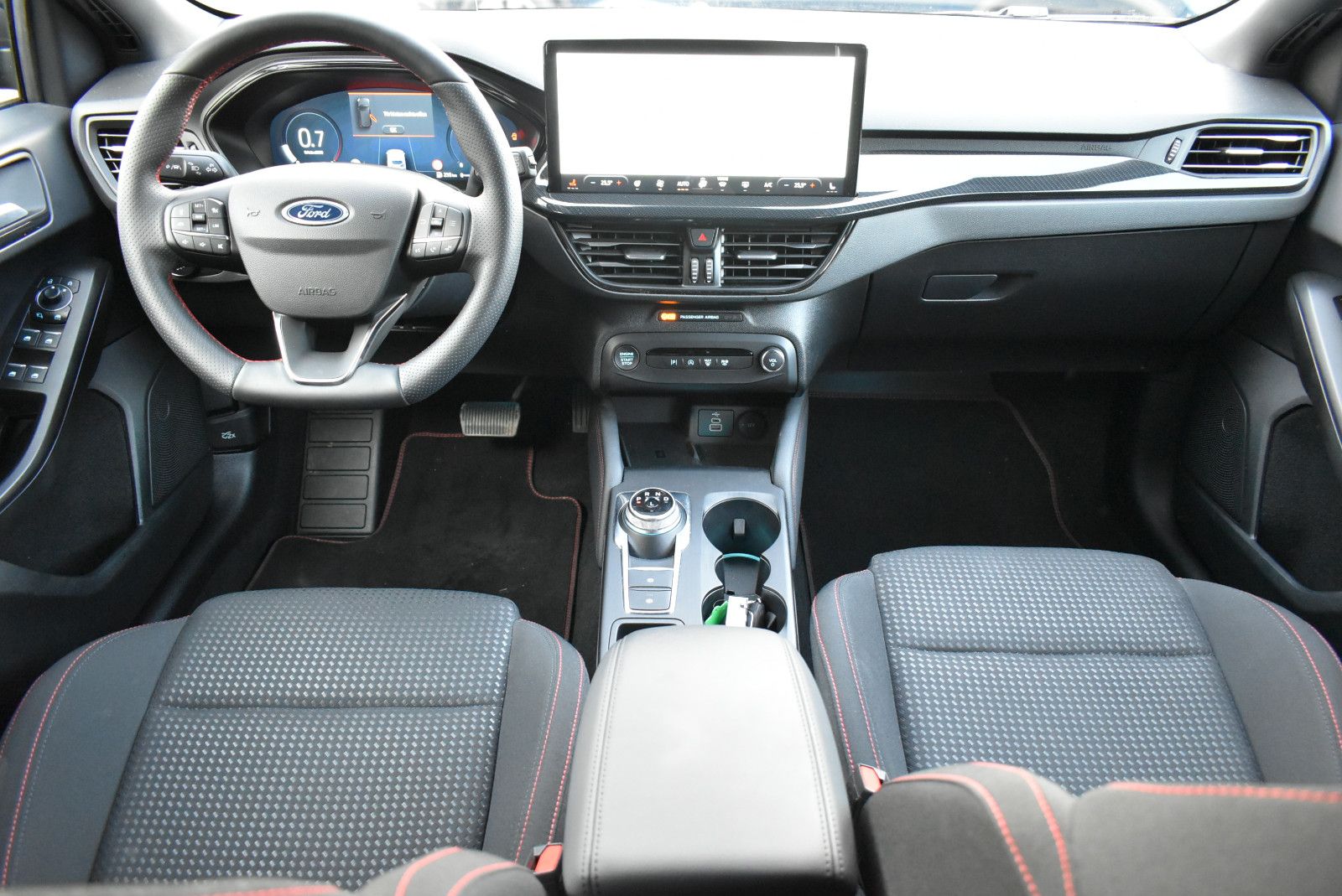 Ford Focus Turnier 1.5 ST-Line X Aut.