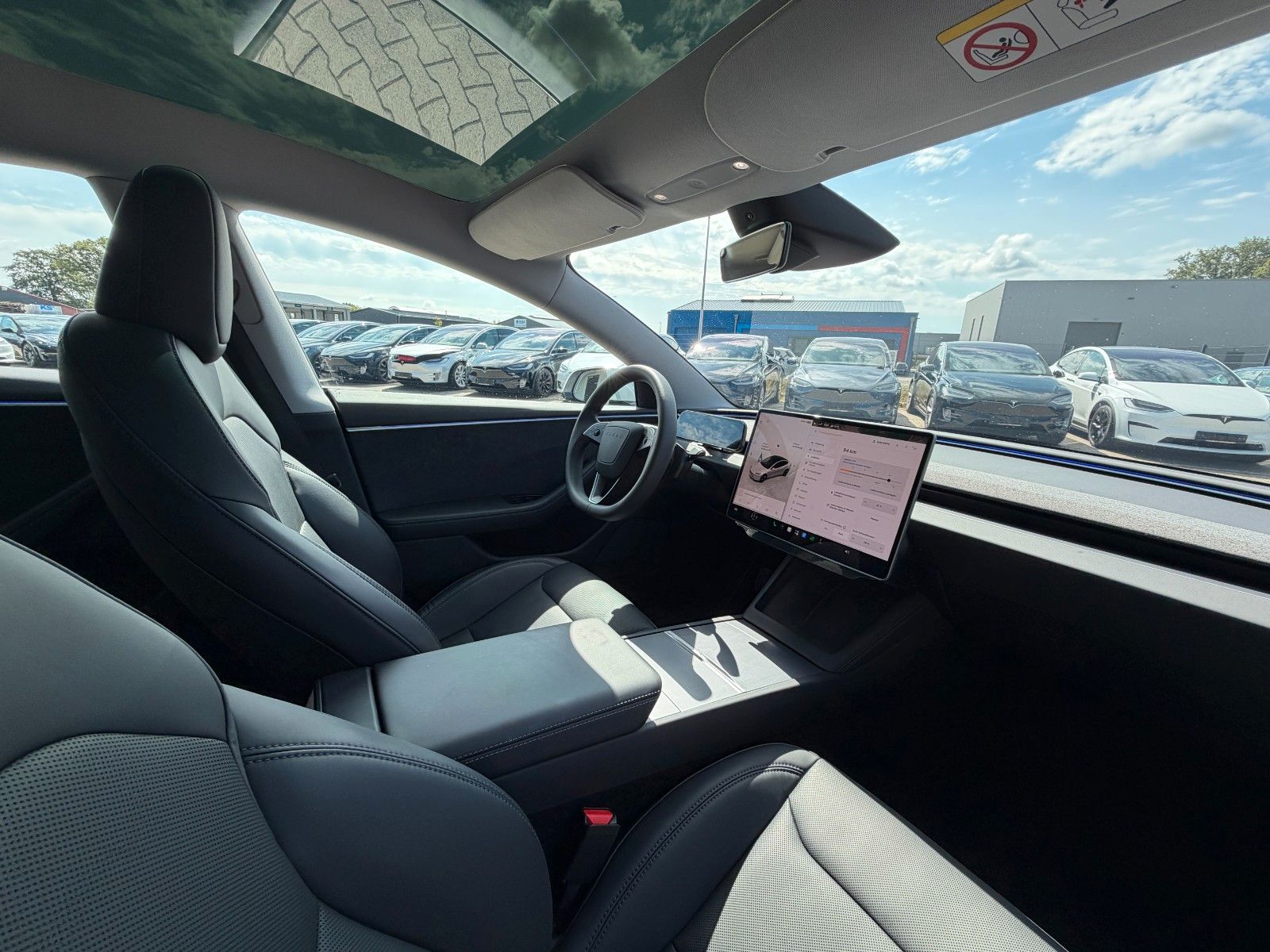 Tesla MODEL 3 HIGHLAND LR AWD | ENHANCED AP 4 KI |