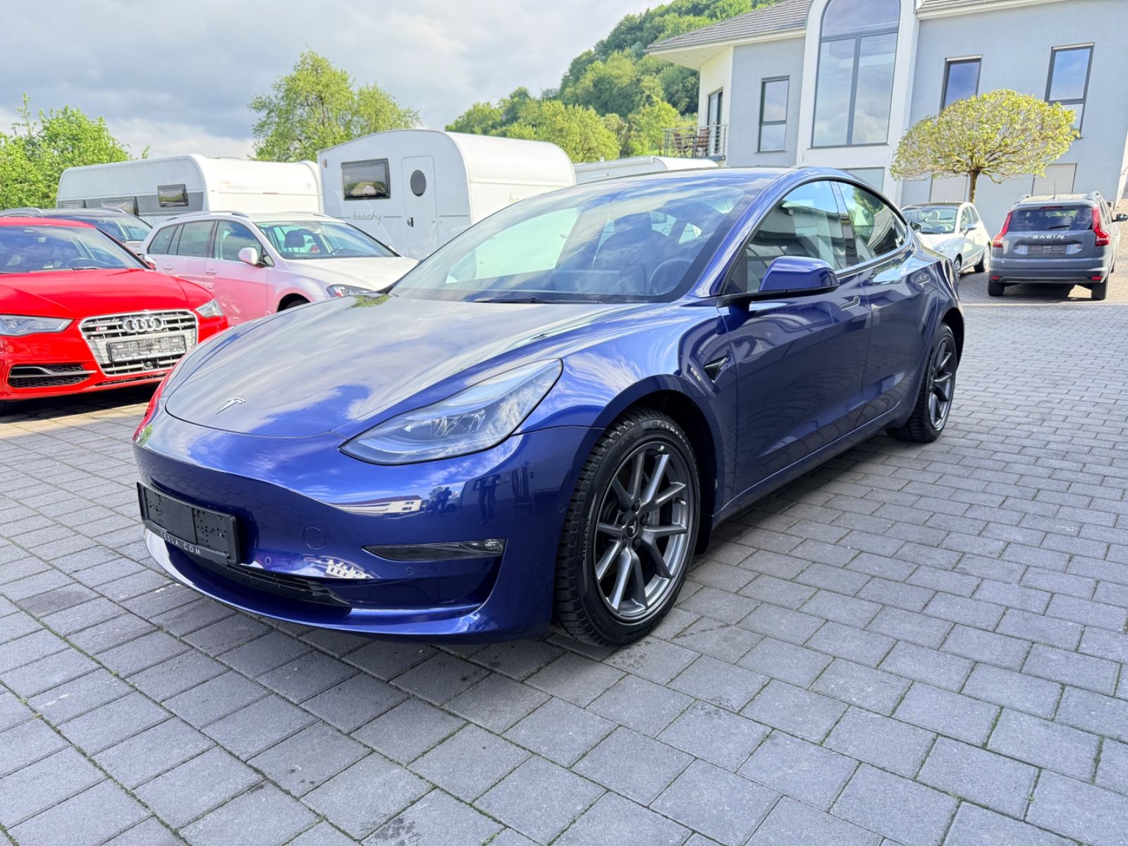 Tesla Model 3 Long Range | AWD | *AHK* | *EAP* | Blue