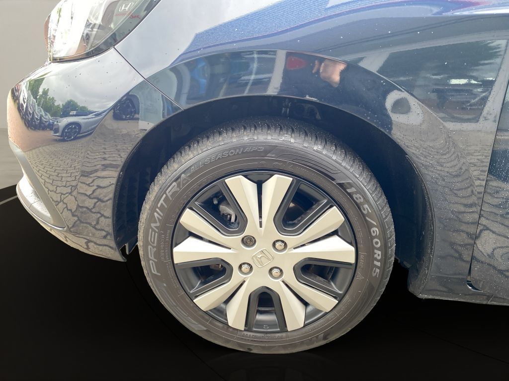 Honda Jazz 1.5i-MMD e-CVT Elegance - Samsaru's Car Outlet