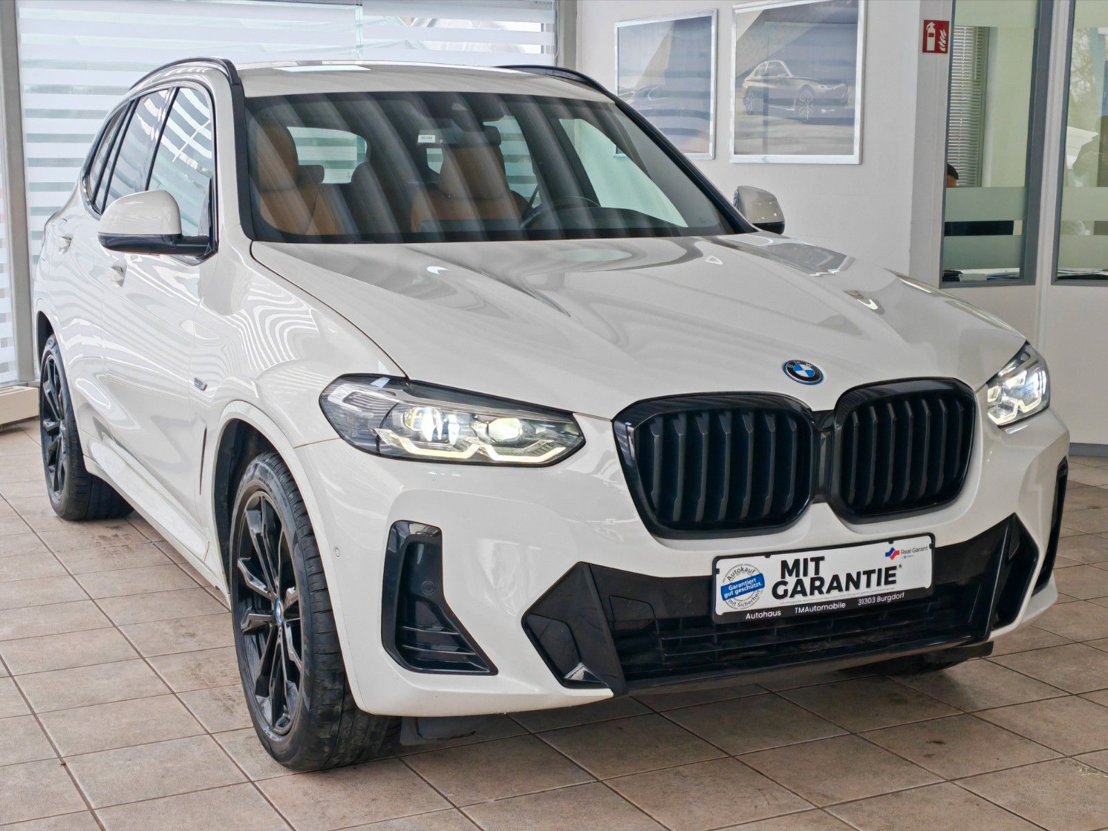 BMW X3xD30e M SPORT FACELIFT MemoryLNKRHZ Unfallfrei