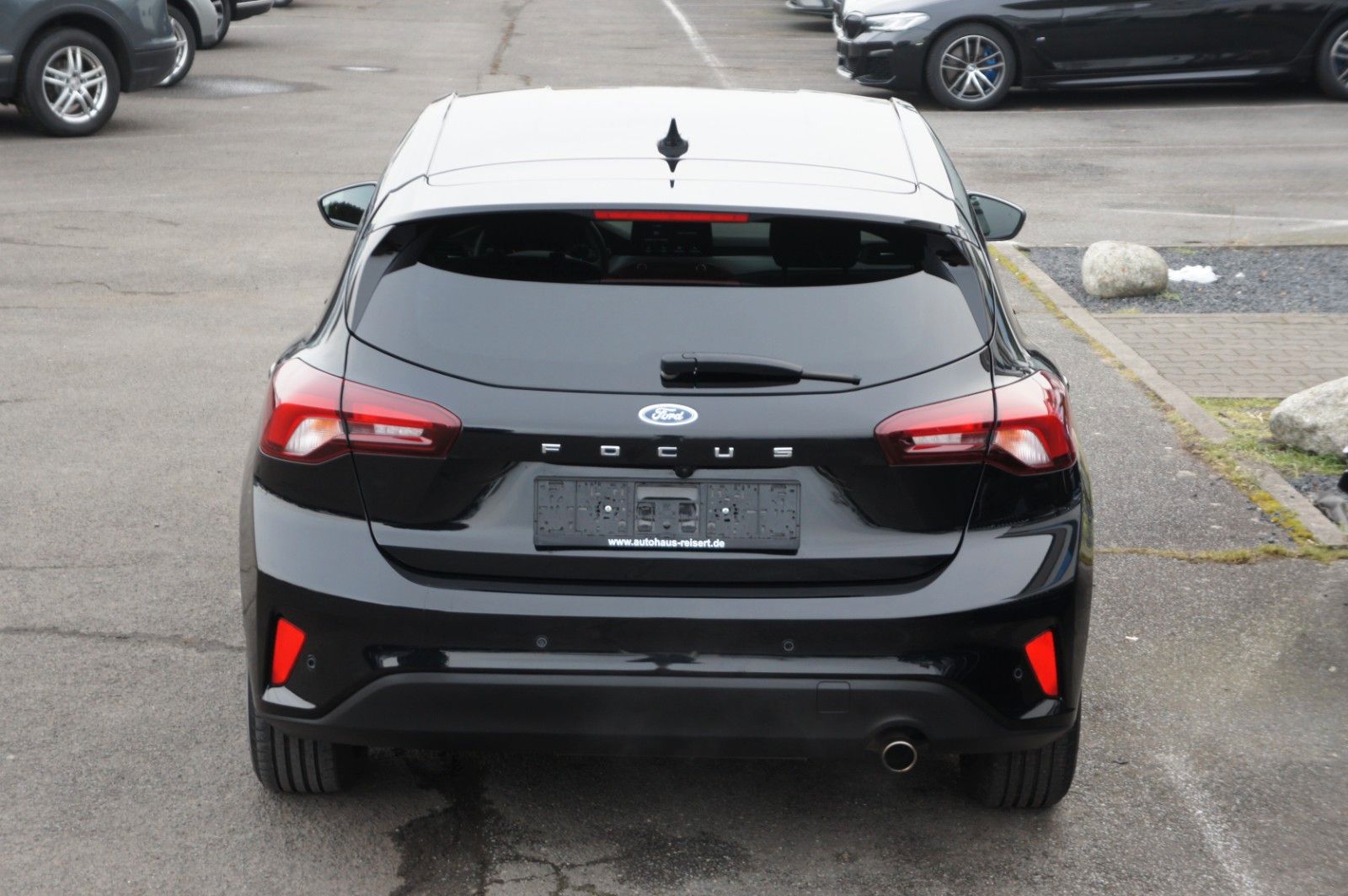 Ford Focus Lim Cool&Connect*ACC*LED*KAM*AGR*BLIS*