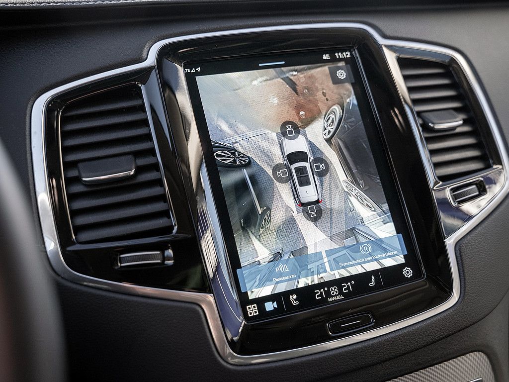 Volvo XC90 B5 AWD Plus Bright Panorama, AHK