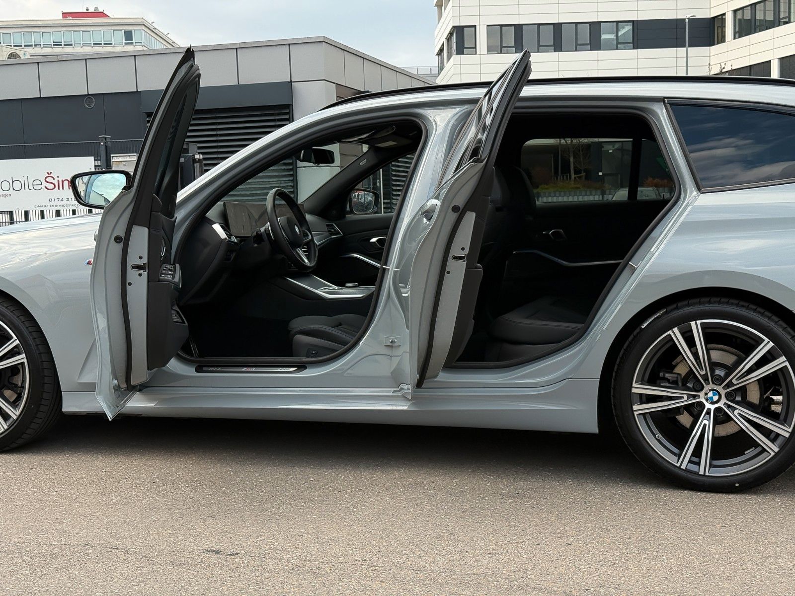 BMW 320d xD M Sport 19" AHK HuD h/k ACC StHzg memory