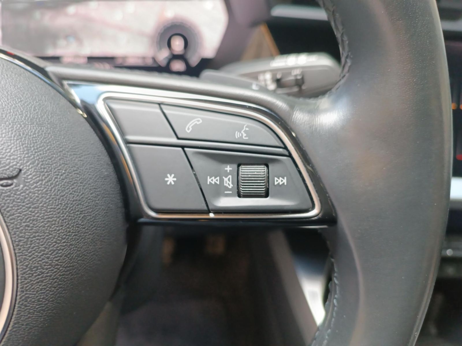 Audi A3 Sportback 40 TFSI e Adv. S tronic - Samsaru's Car Outlet
