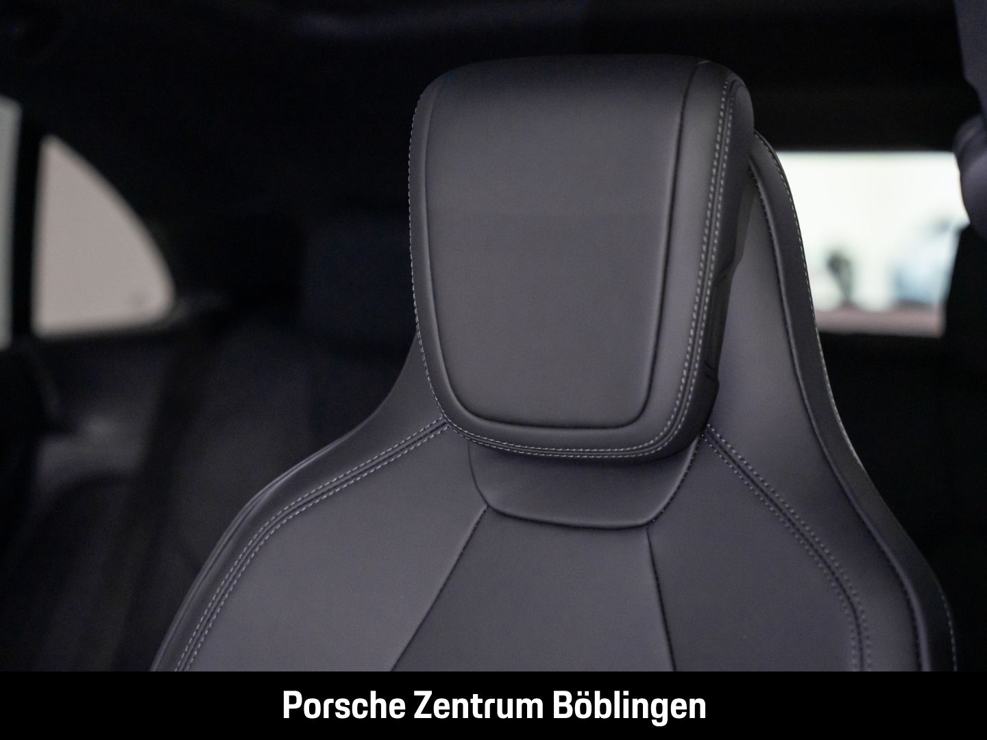 Porsche Macan BOSE Luftfederung LED-Matrix