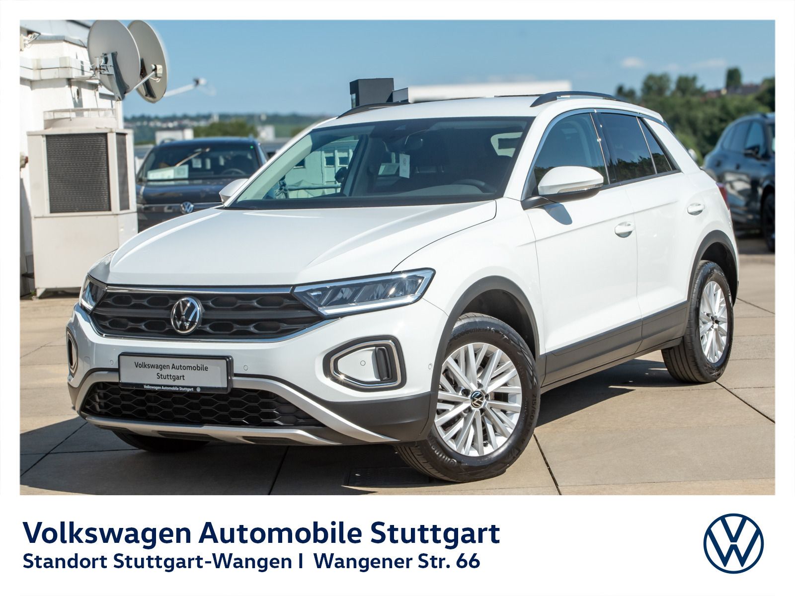 Volkswagen T-Roc Life 1.5 TSI DSG - Samsaru's Car Outlet