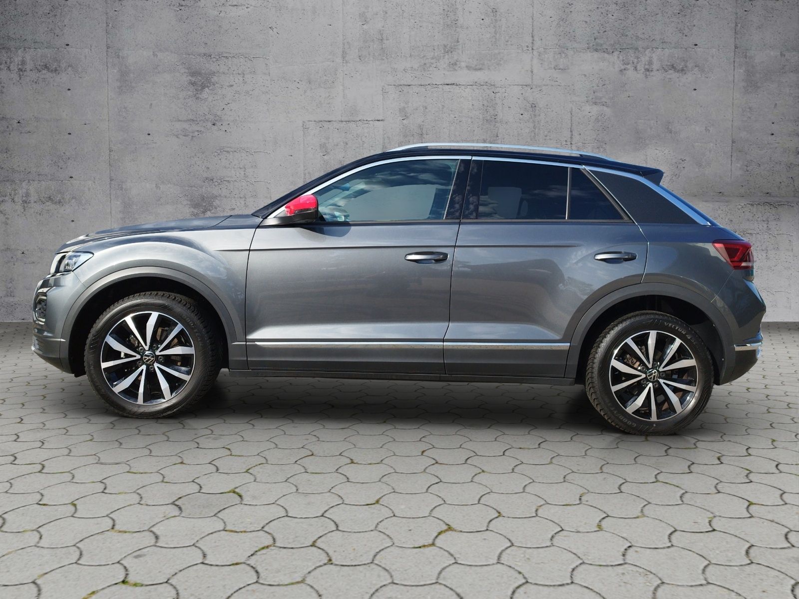 Volkswagen T-Roc Sport 1.5TSI - Samsaru's Car Outlet