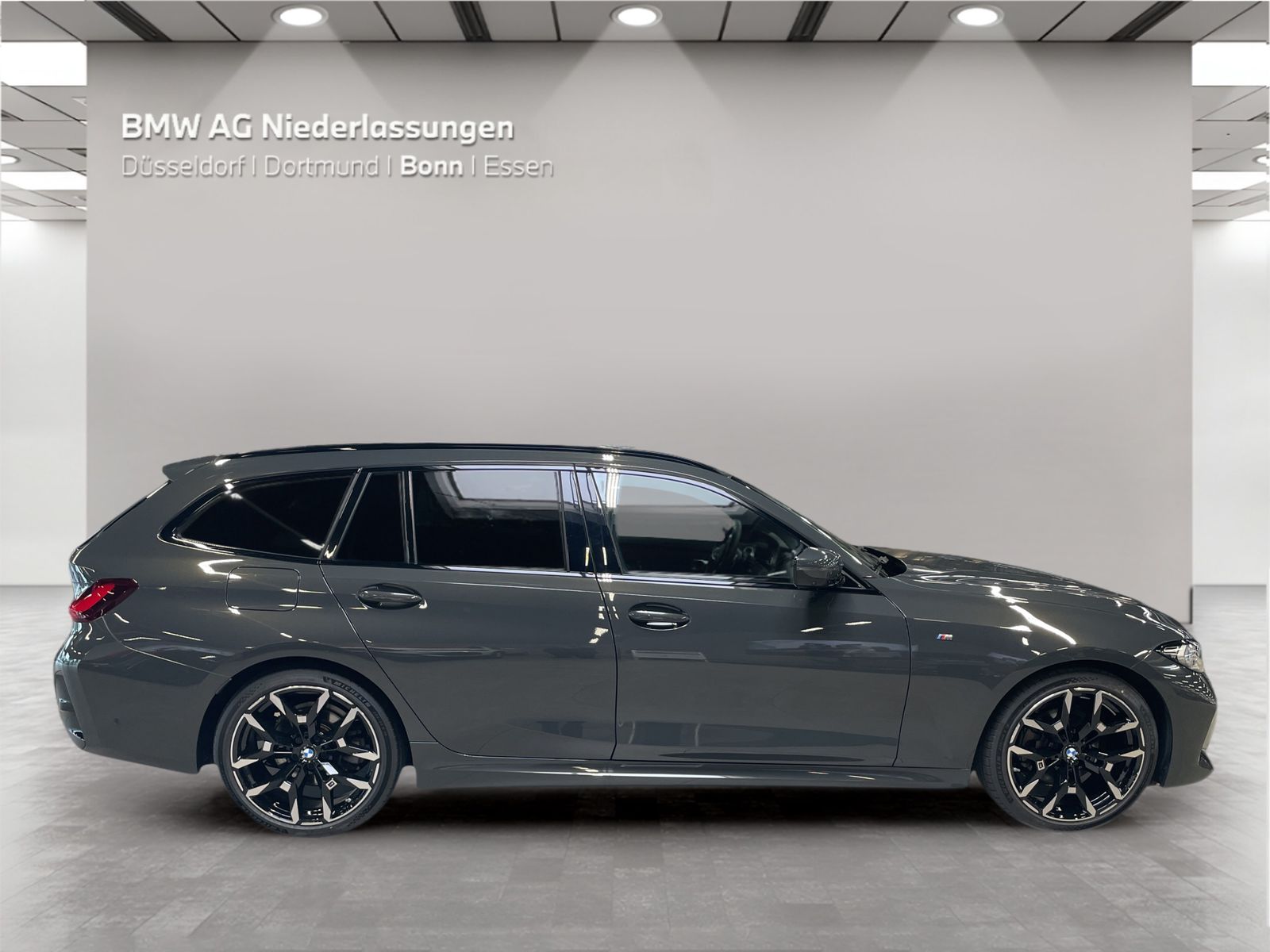 BMW 320d Touring M Sport AHK LiveCockpitProf Kamera