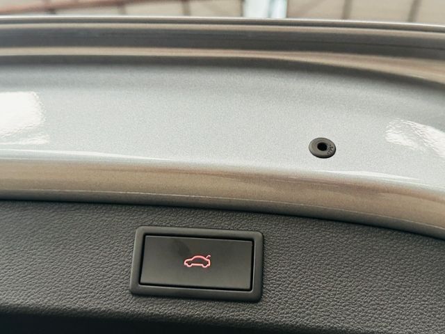 Skoda Kodiaq Style TDI DSG 4x4 AHK NAVI LED ACC RFK