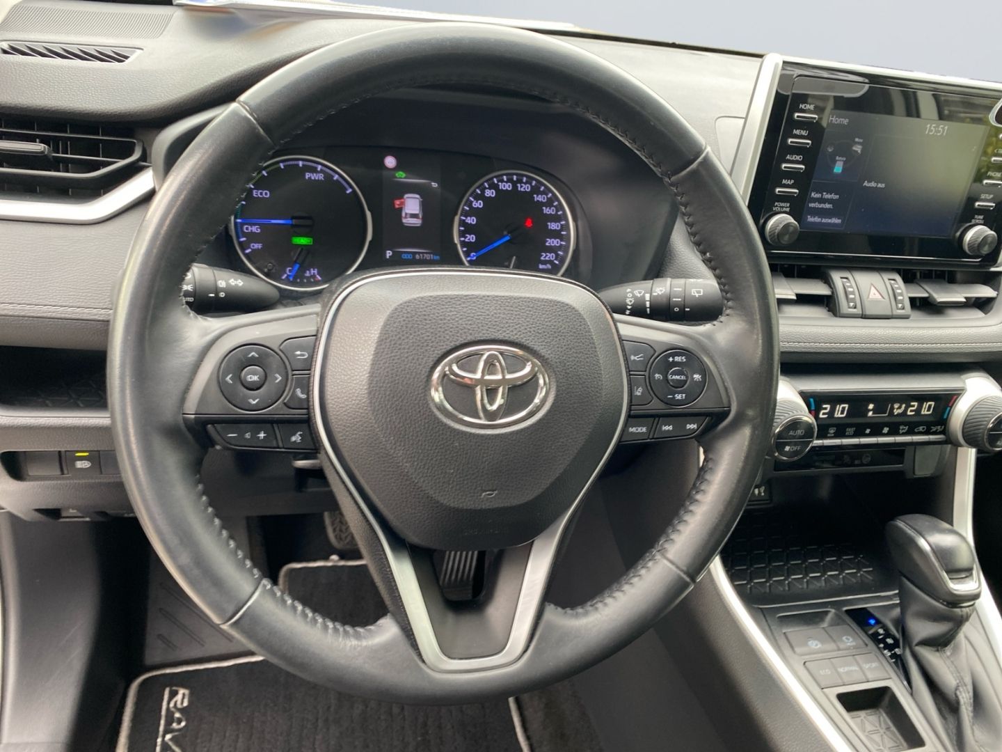Toyota RAV 4 2.5 Hybrid 4x2 - Samsaru's Car Outlet