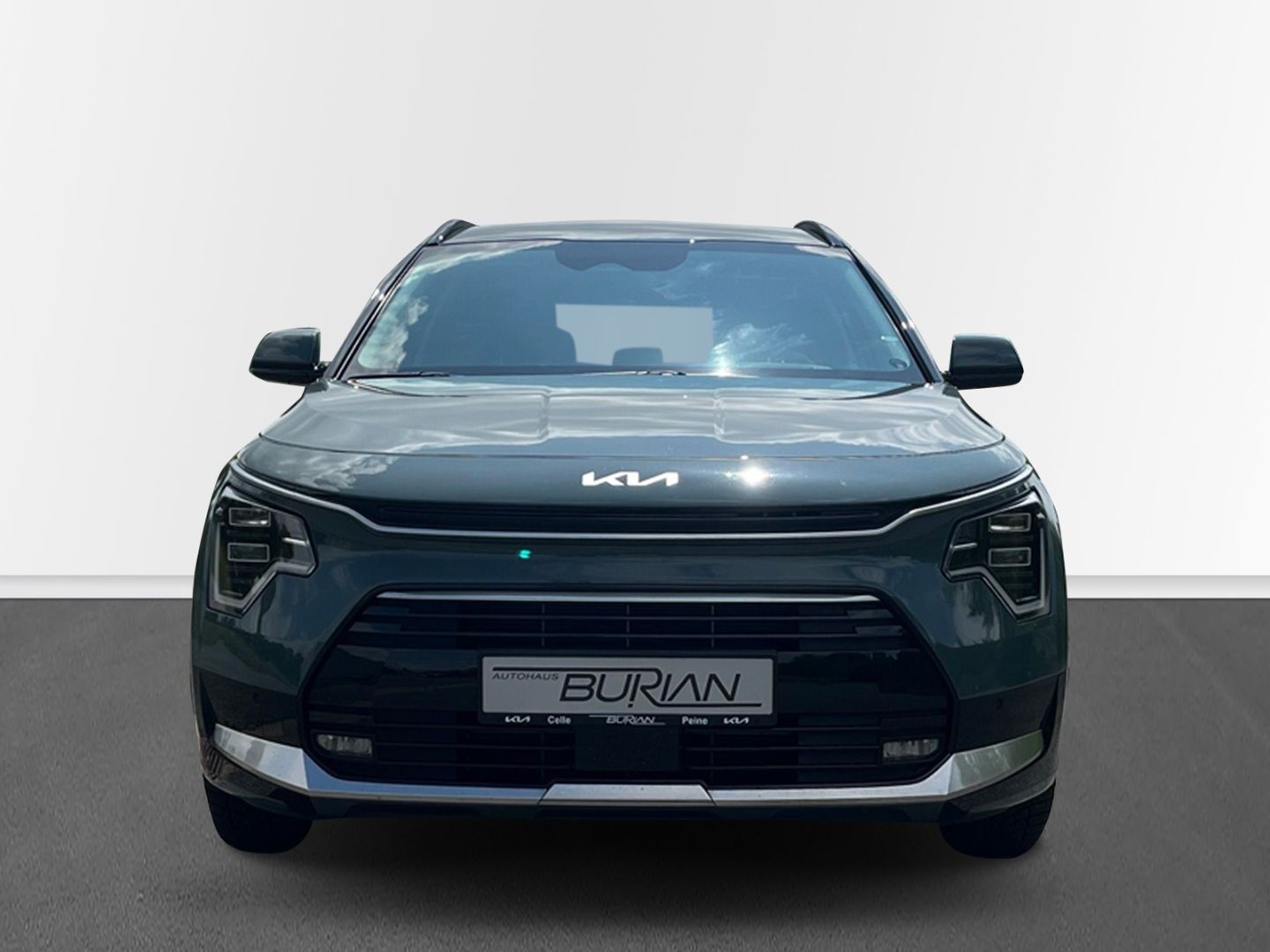 Kia Niro HEV Spirit 2WD - Samsaru's Car Outlet