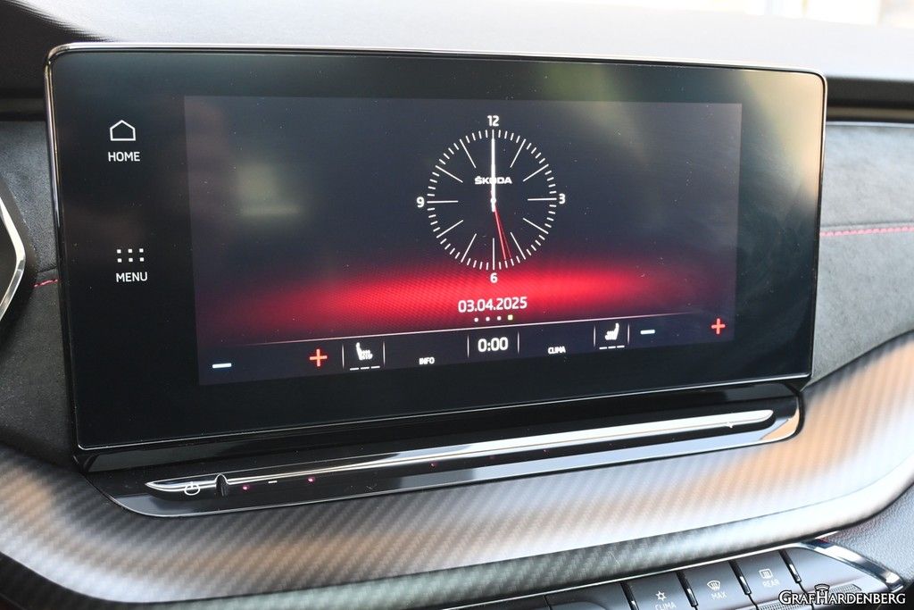 Skoda Octavia Combi 2.0 TDI RS 4x4 RS Plus - Samsaru's Car Outlet