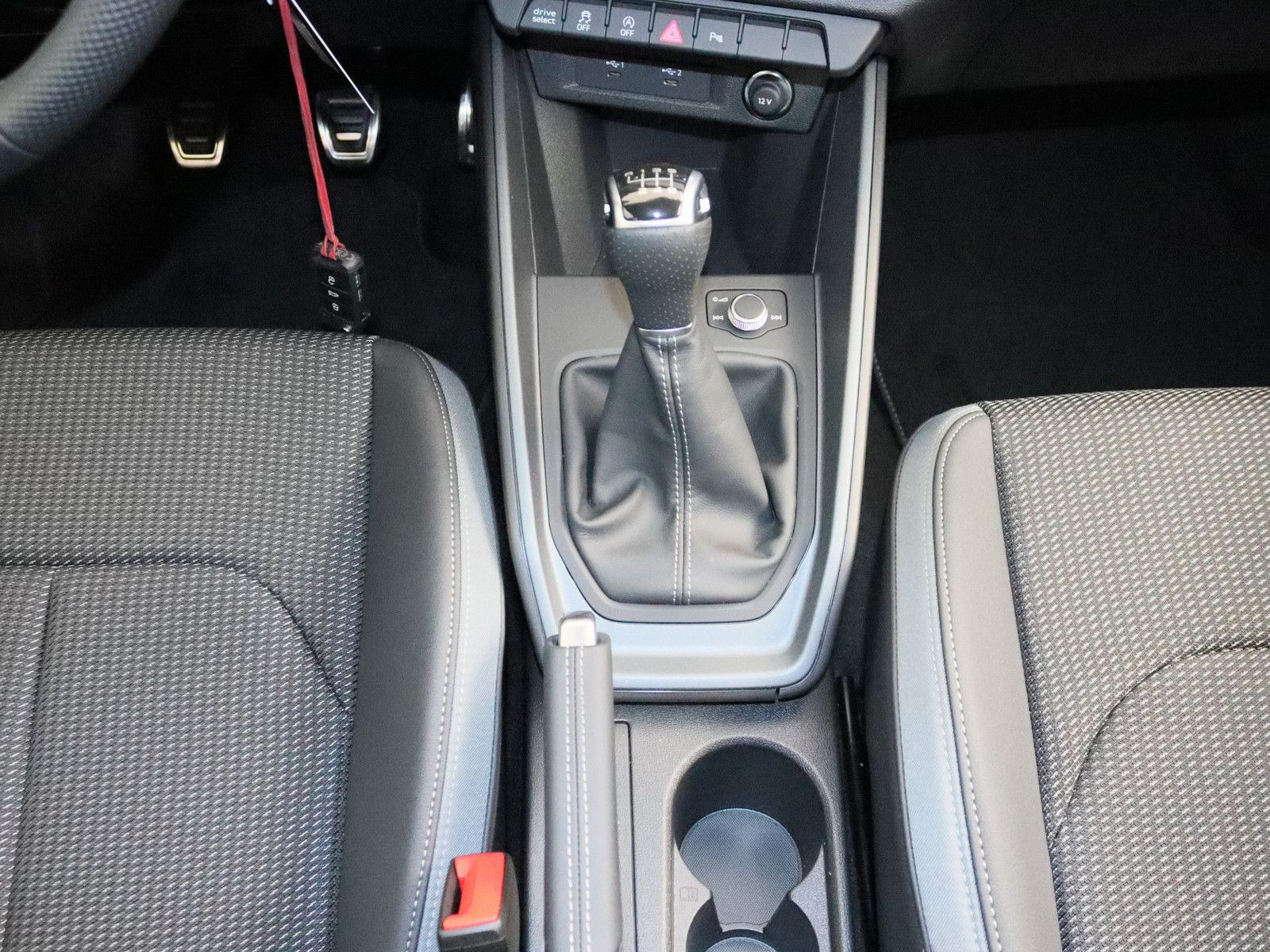 Audi A1 Sportback 30 TFSI S line - Samsaru's Car Outlet