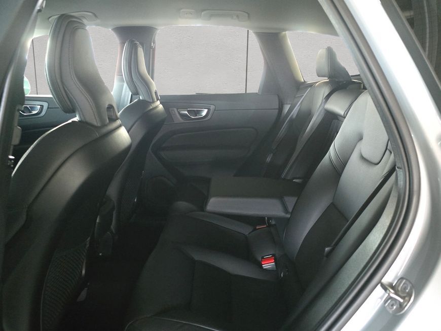 Volvo XC60 B5 B AWD Core