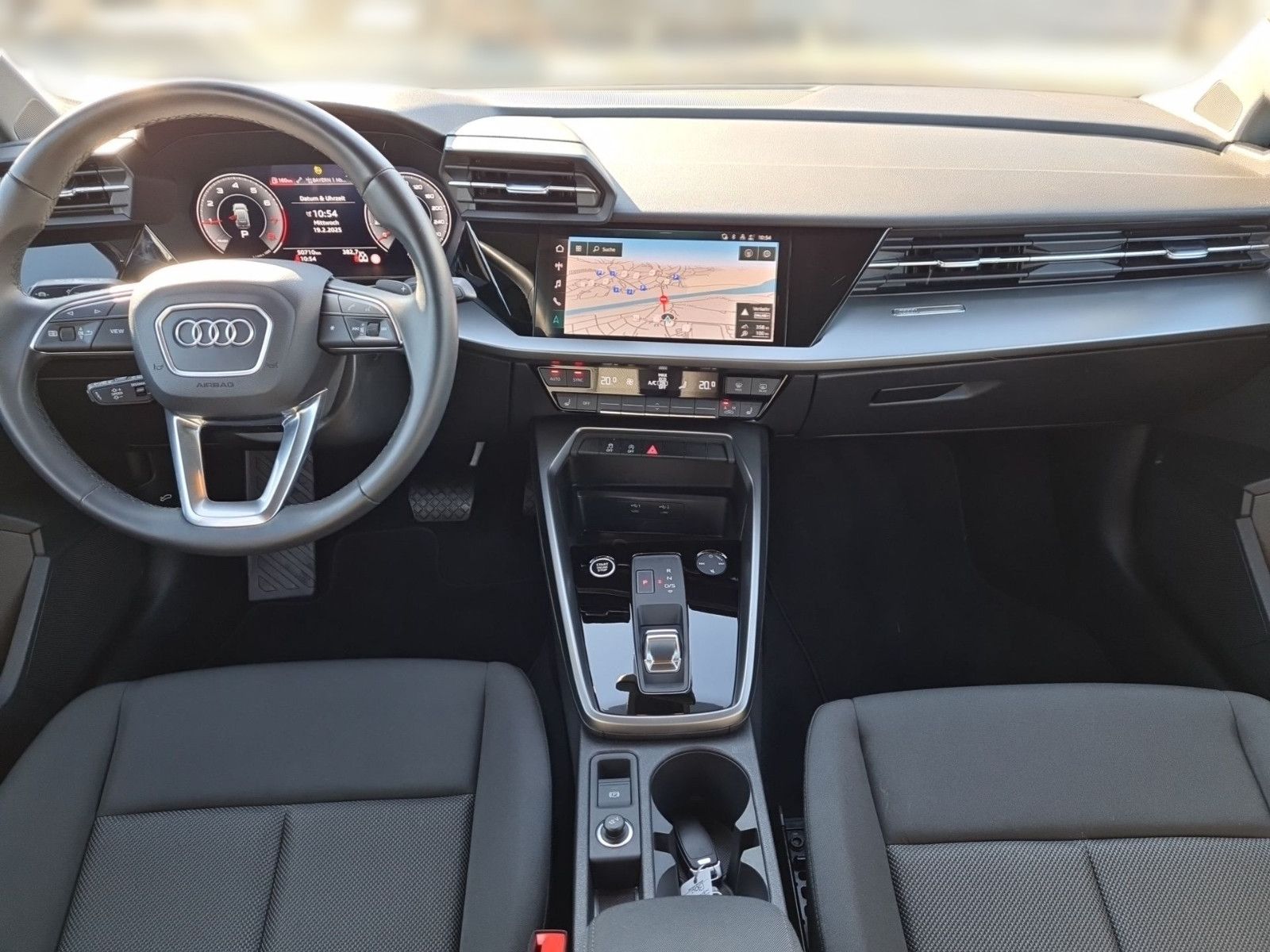 Audi A3 Sportback 35 TFSI Advanced - Samsaru's Car Outlet