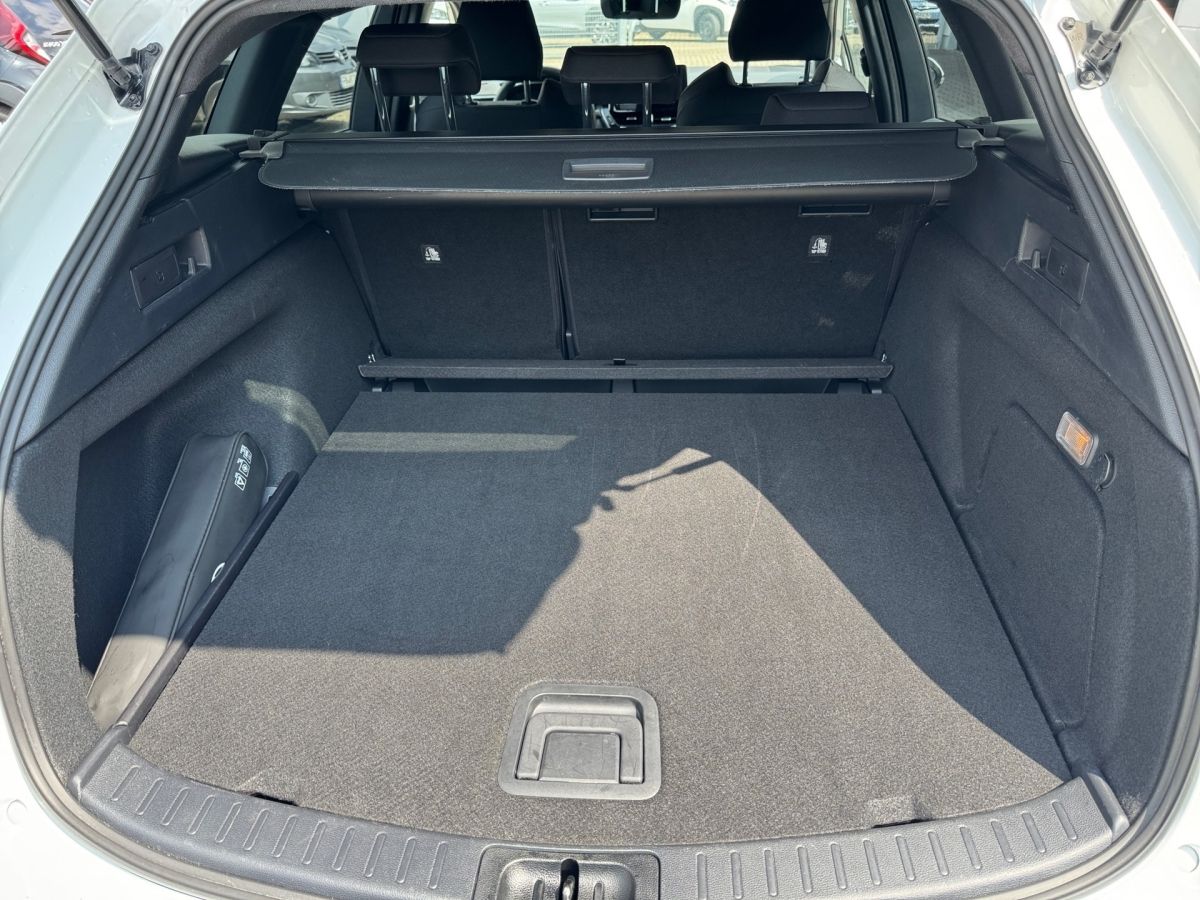 Toyota Corolla 2.0-l-Hybrid Touring Sports - Samsaru's Car Outlet