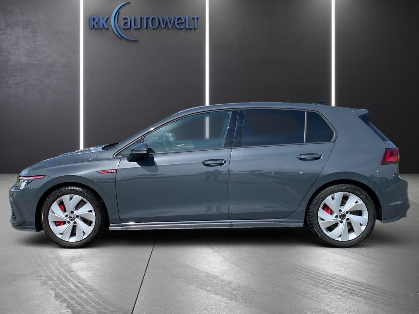 Volkswagen Golf 8 VIII GTI 2.0 TSI - Samsaru's Car Outlet